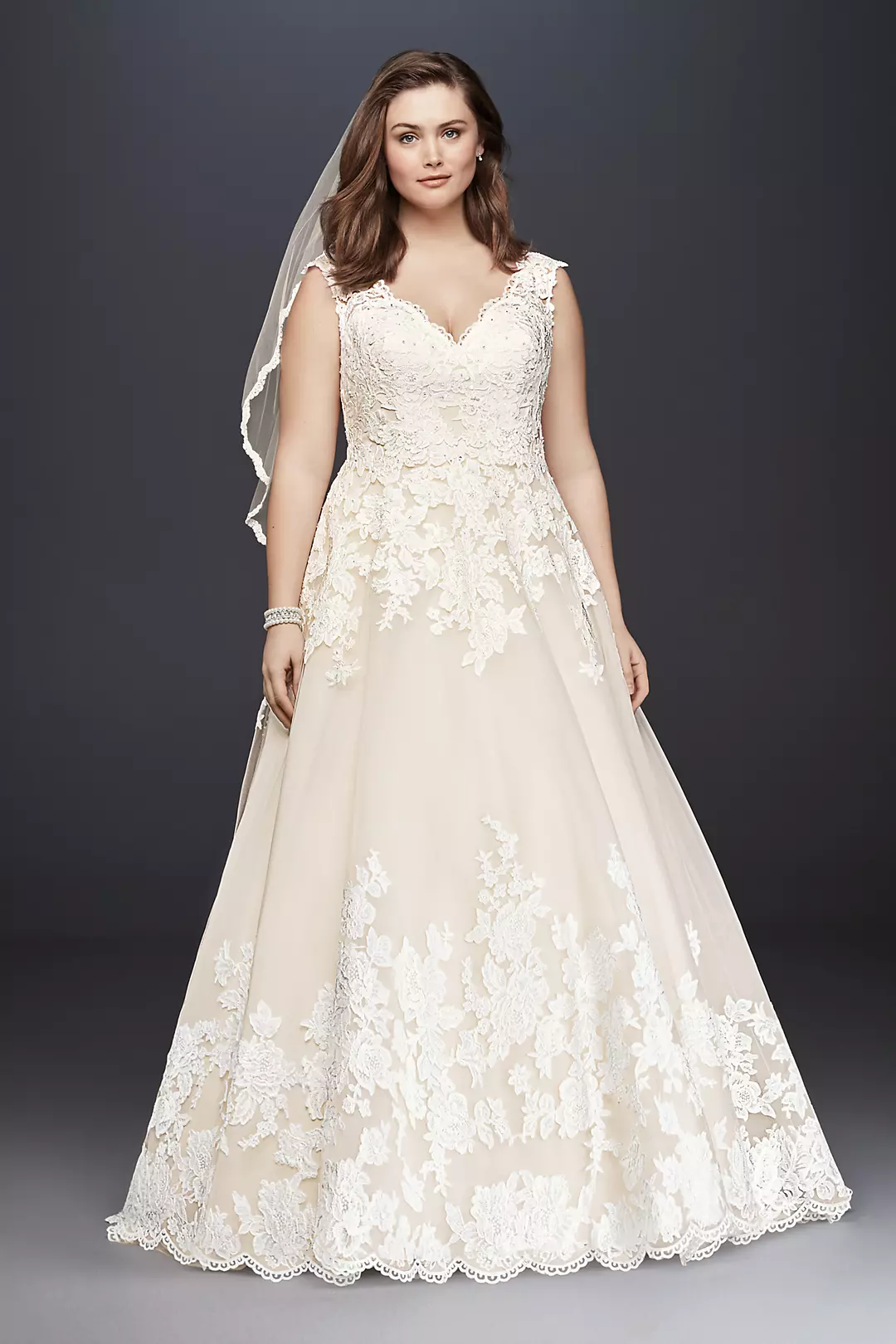 As-Is Scalloped Lace Plus Size Wedding Dress - Image 4