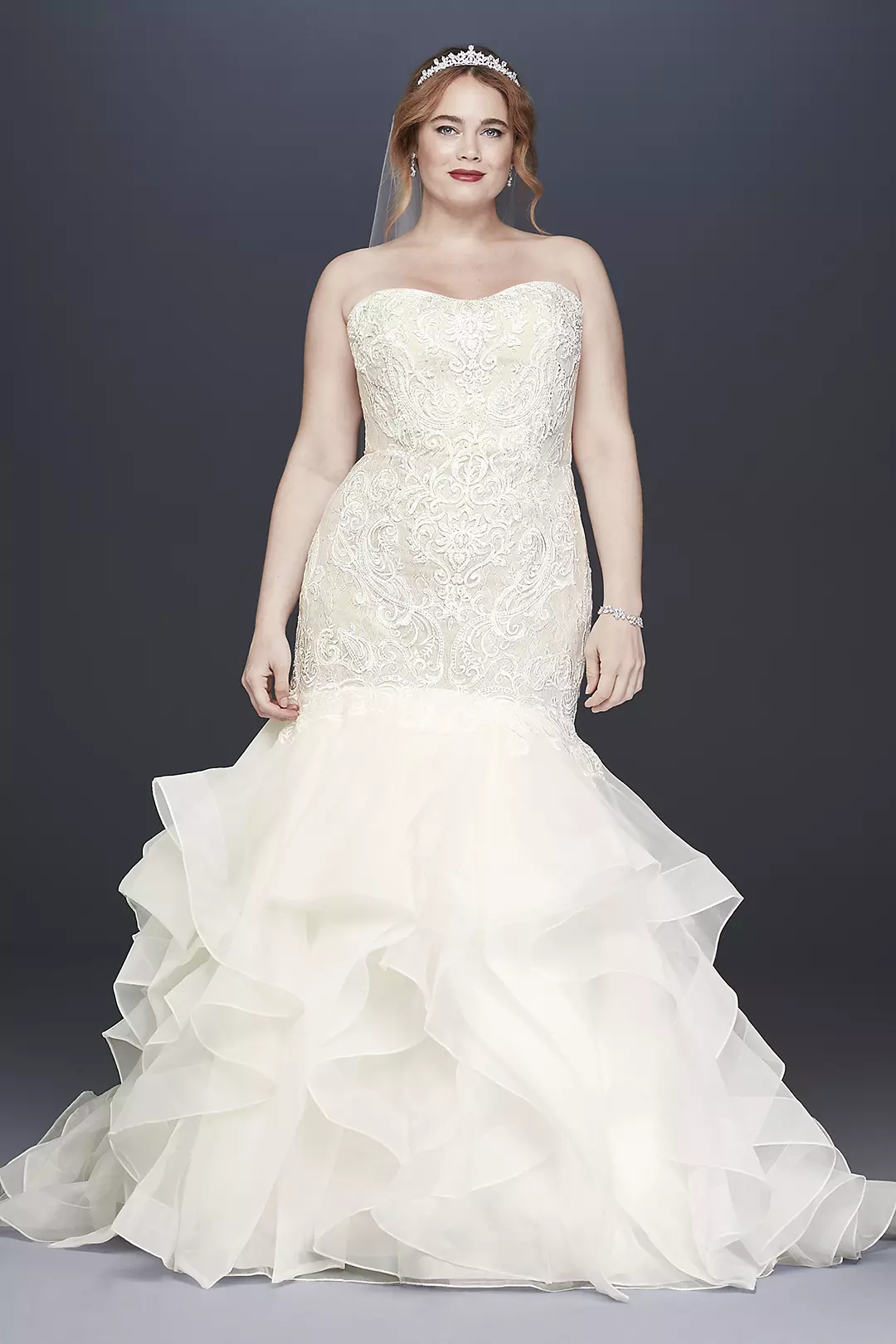 As-Is Scroll Lace Trumpet Plus Size Wedding Dress - Image 17