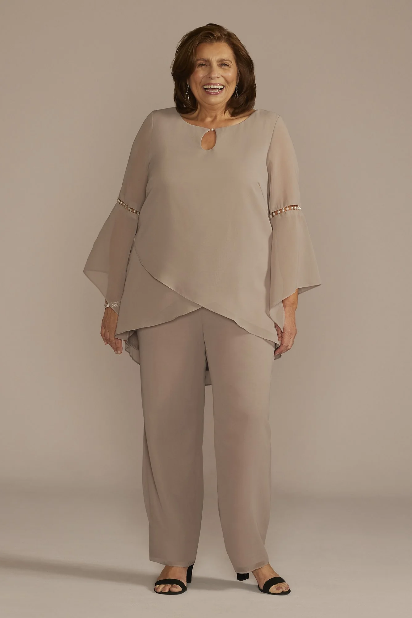 Asymmetric Hem Plus Size Set with Pearl Detail - Image 5