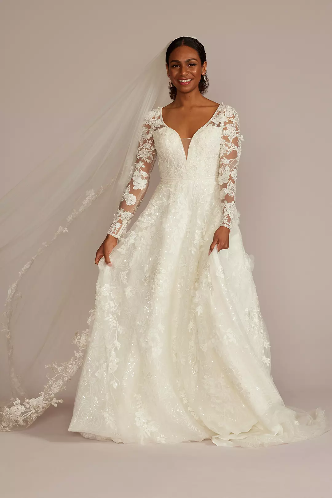 Cap Sleeve 3D Floral Lace Open Back Wedding Dress - Image 18