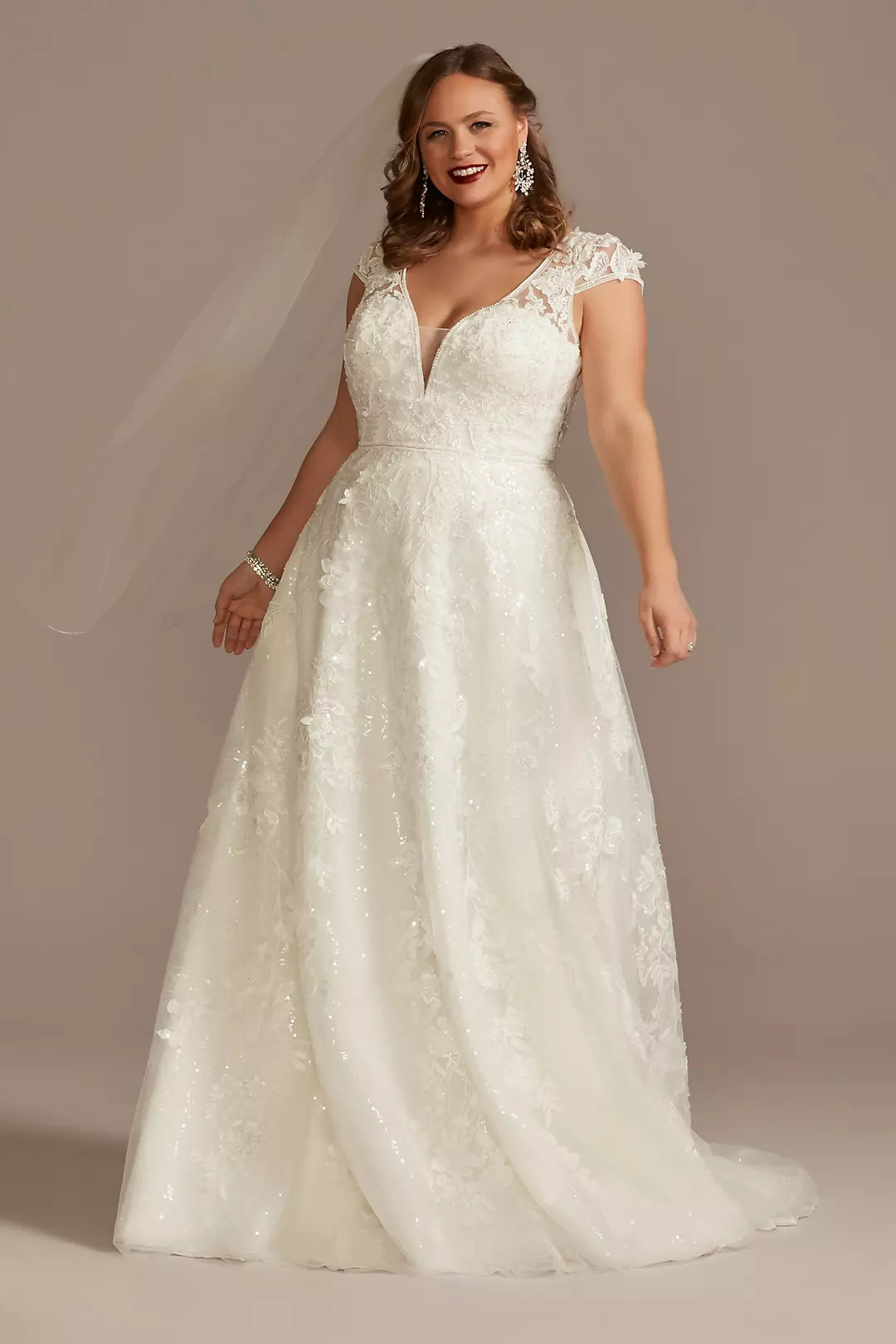 Cap Sleeve 3D Floral Lace Open Back Wedding Dress - Image 7