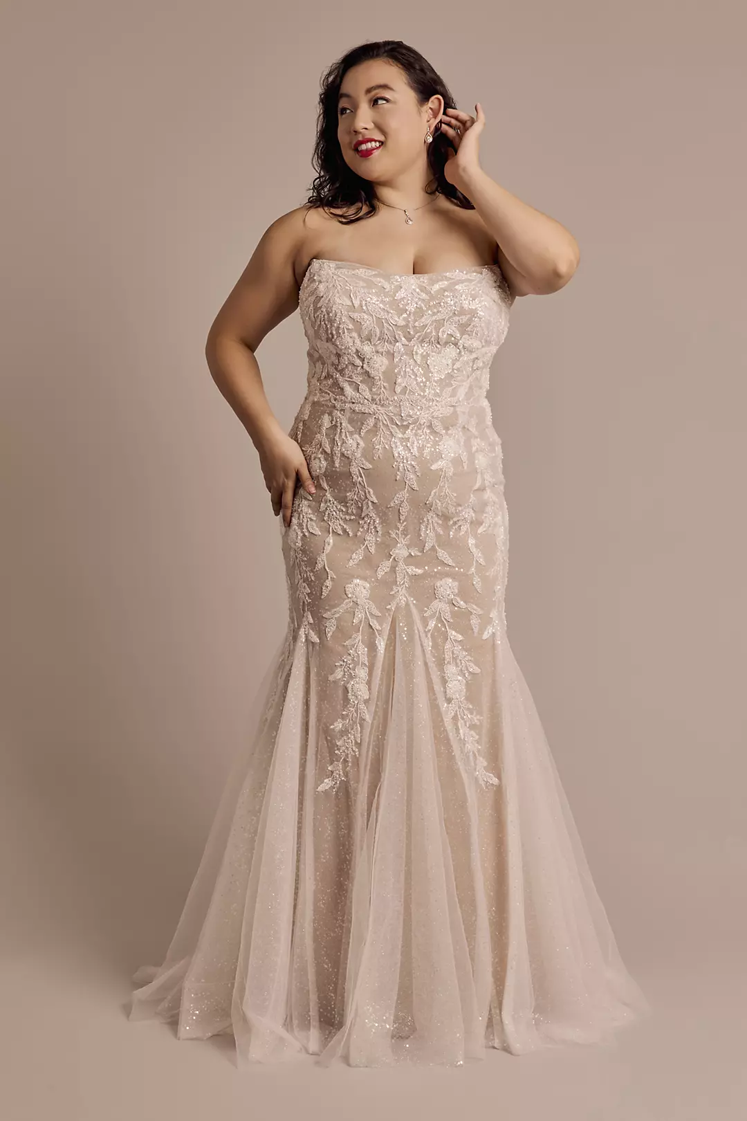 Cat-Eye Neckline Strapless Mermaid Wedding Dress - Image 15