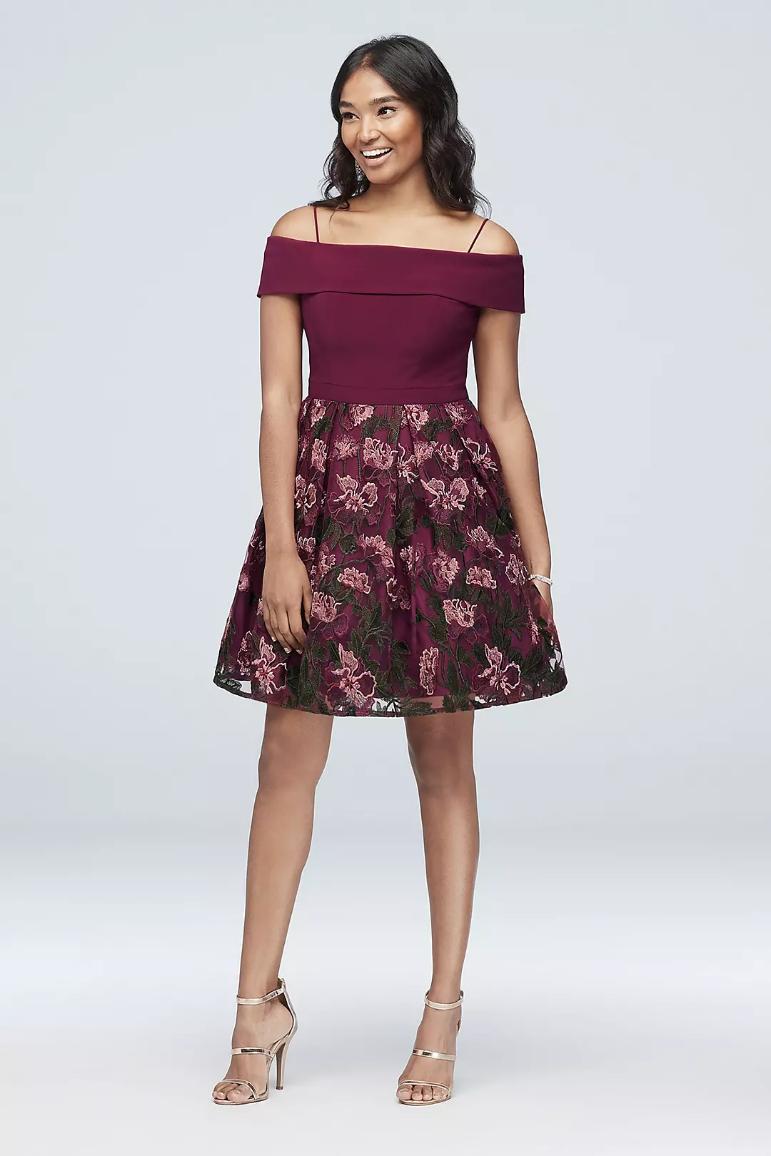 Cold-Shoulder Floral Embroidered Party Dress - Image 4