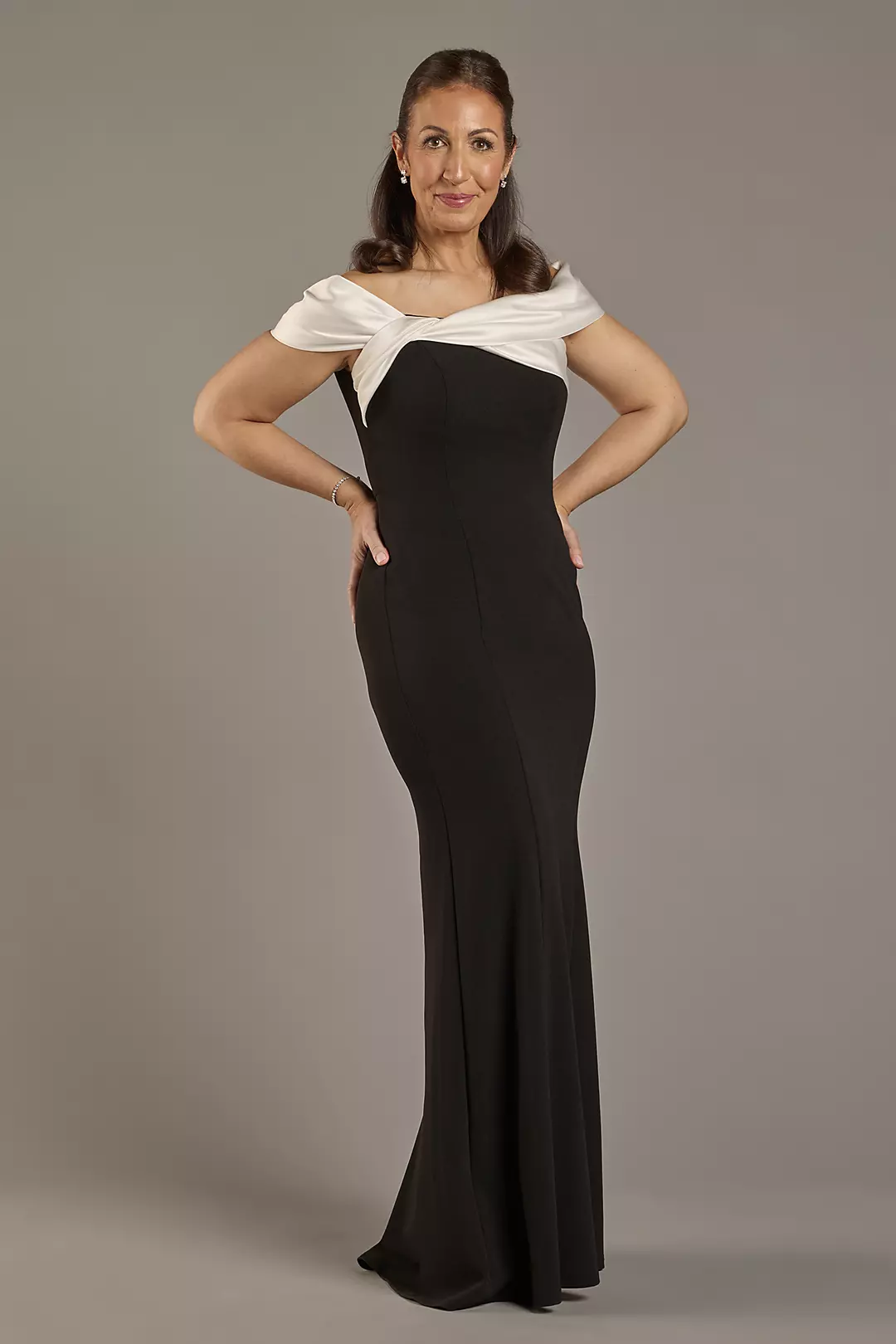 Color Block Off-the-Shoulder Sheath Dress - Image 2