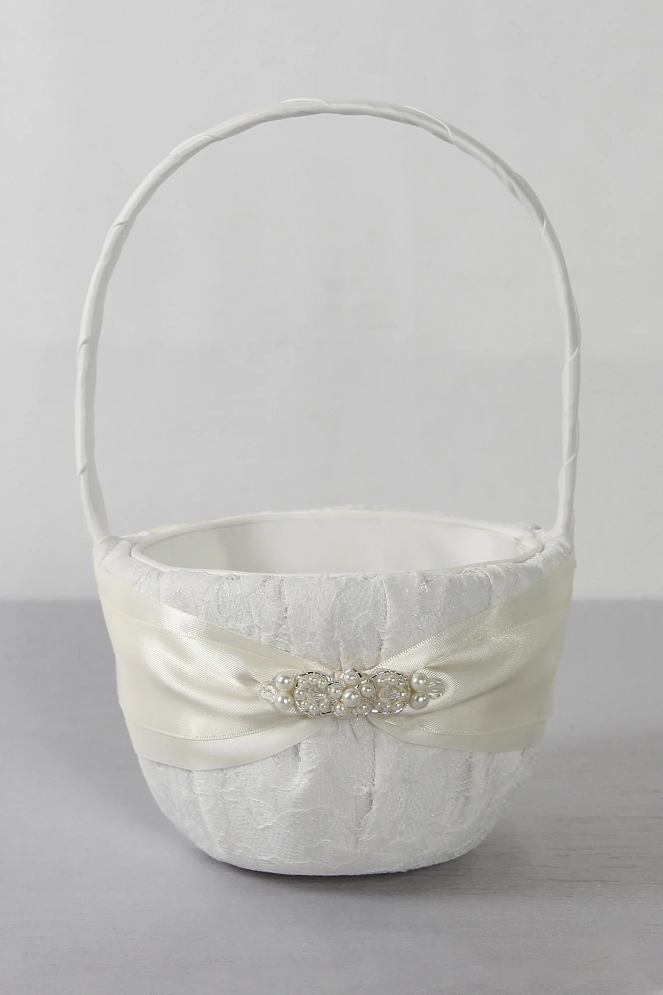 DB Exclusive Lace Elegance Flower Girl Basket