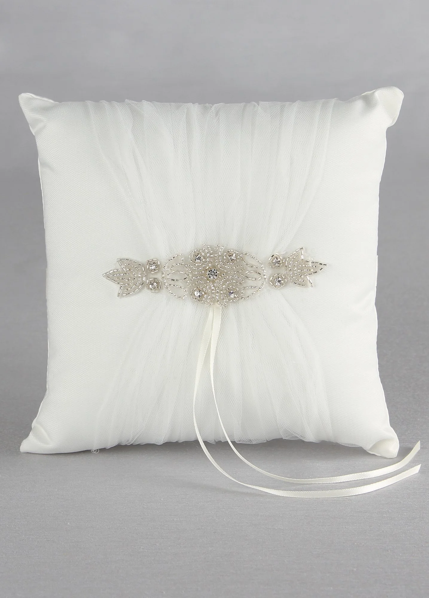 DB Exclusive Sparkle Ring Bearer Pillow - Image 2