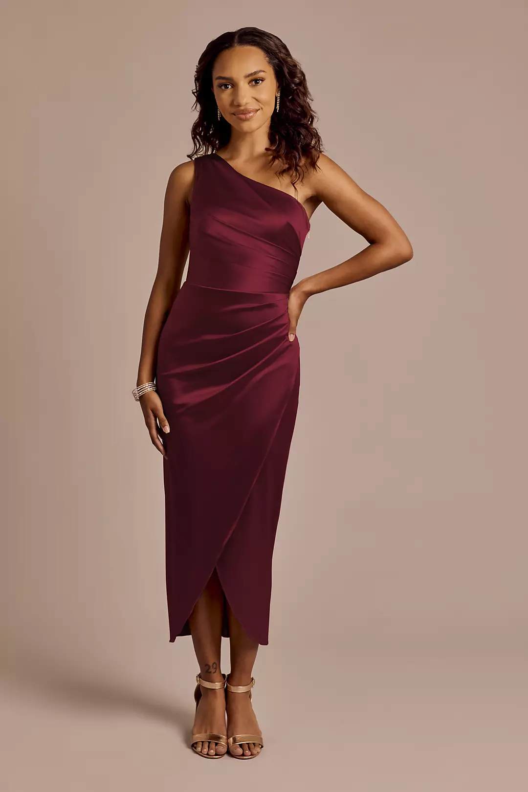Draped One-Shoulder Sculpting Satin Midi Dress - Image 13
