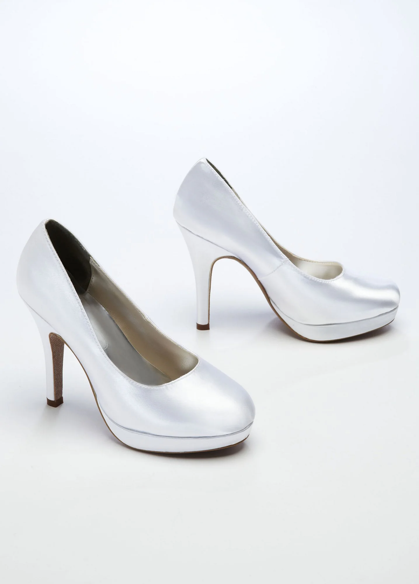 Geri Wedge Sandal by Touch Ups