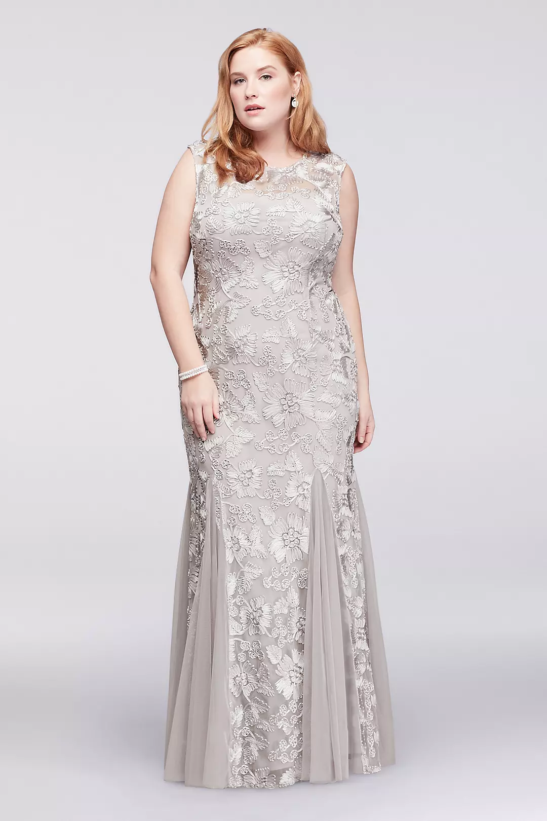 Embroidered Dress with Cap Sleeve and Tulle Godets - Image 10