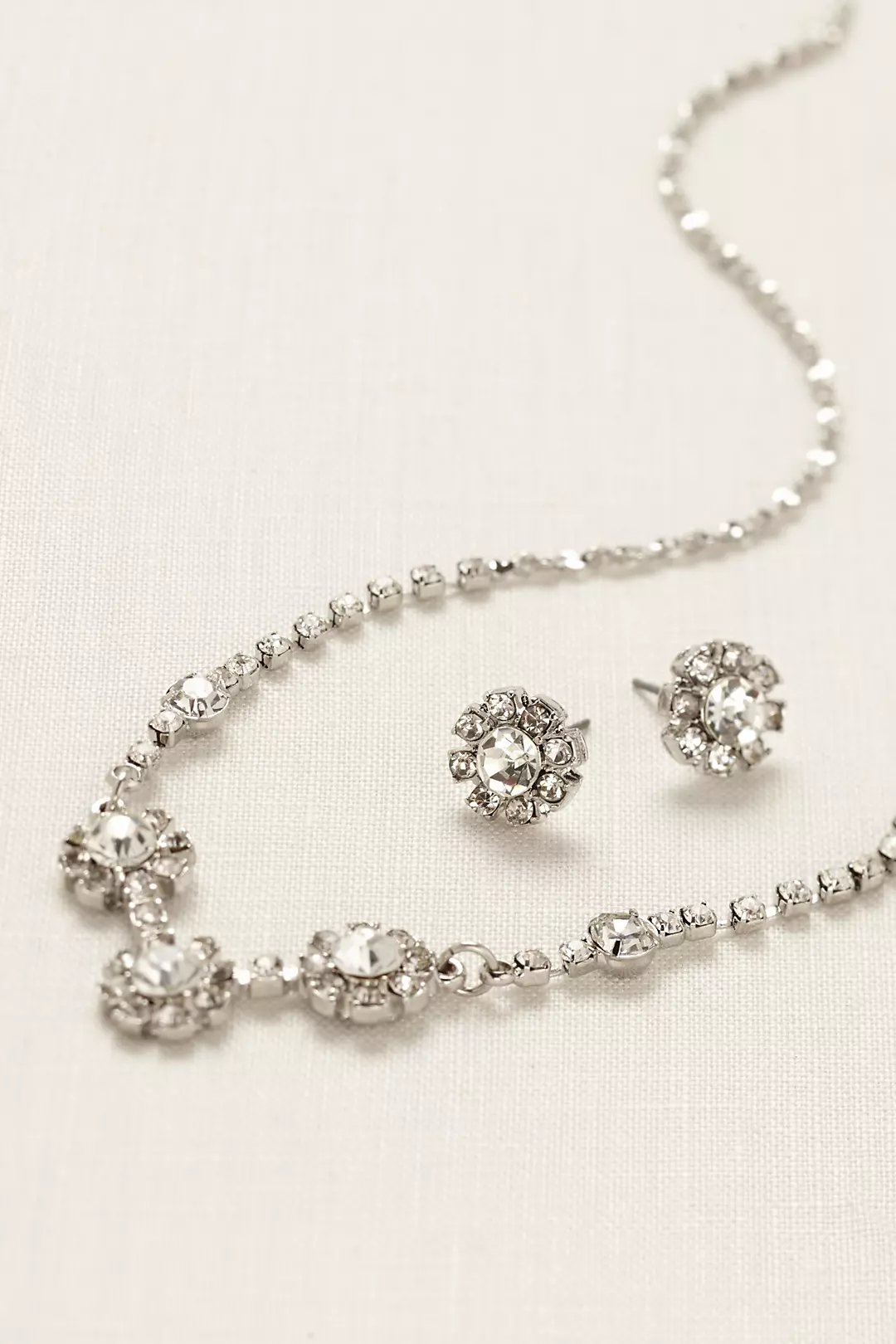 FG Rhinestone Flower Necklace and Earring Set - Image 2