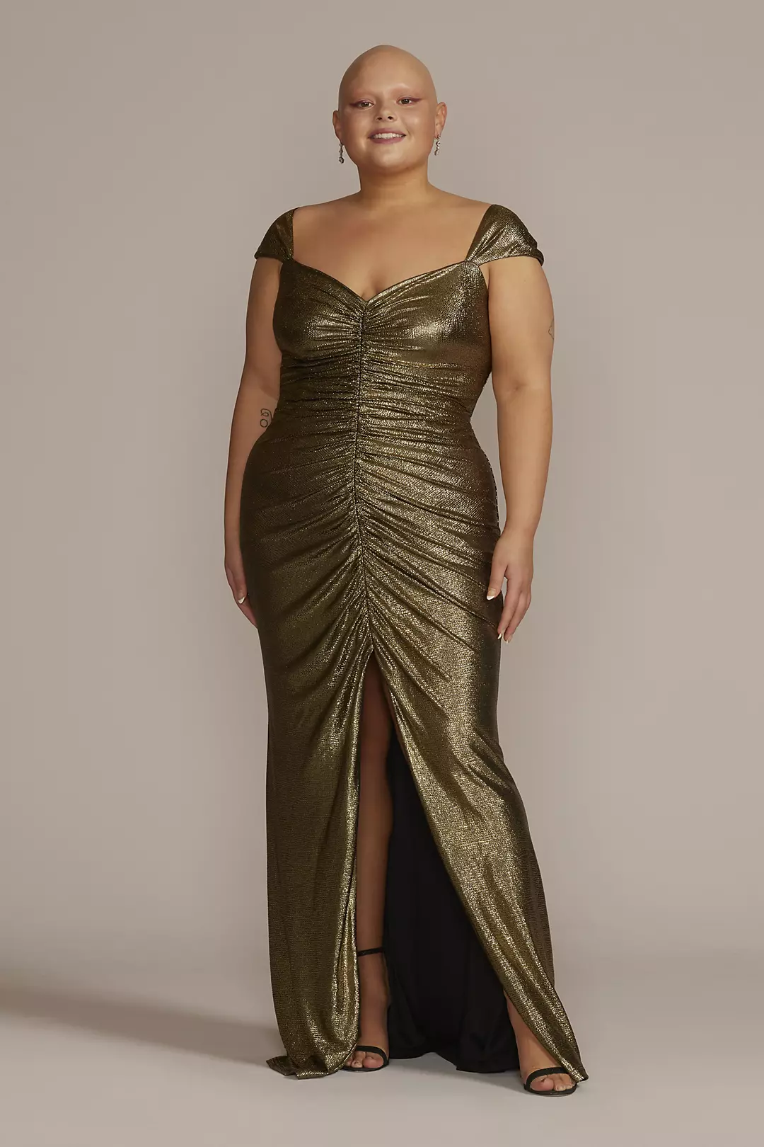 Floor Length Cap Sleeve Ruched Gown with Slit - Image 2