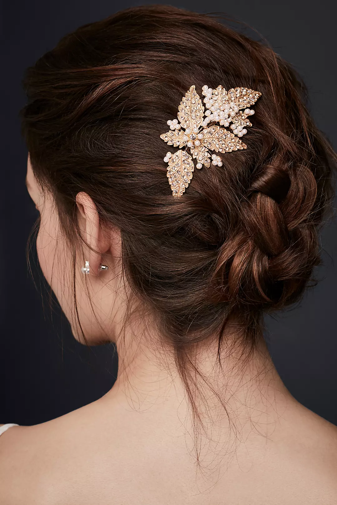 Floral Comb with Pearl and Crystals - Image 4