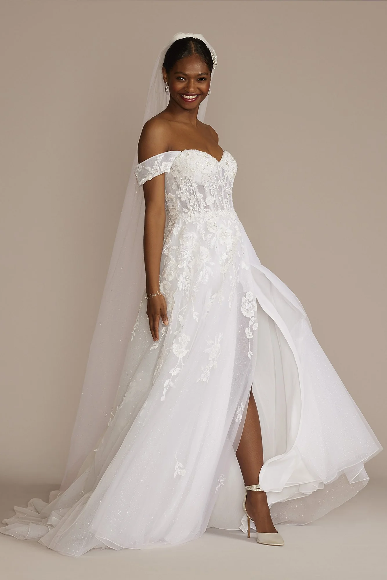 Floral Tulle Wedding Dress with Removable Sleeves - Image 8