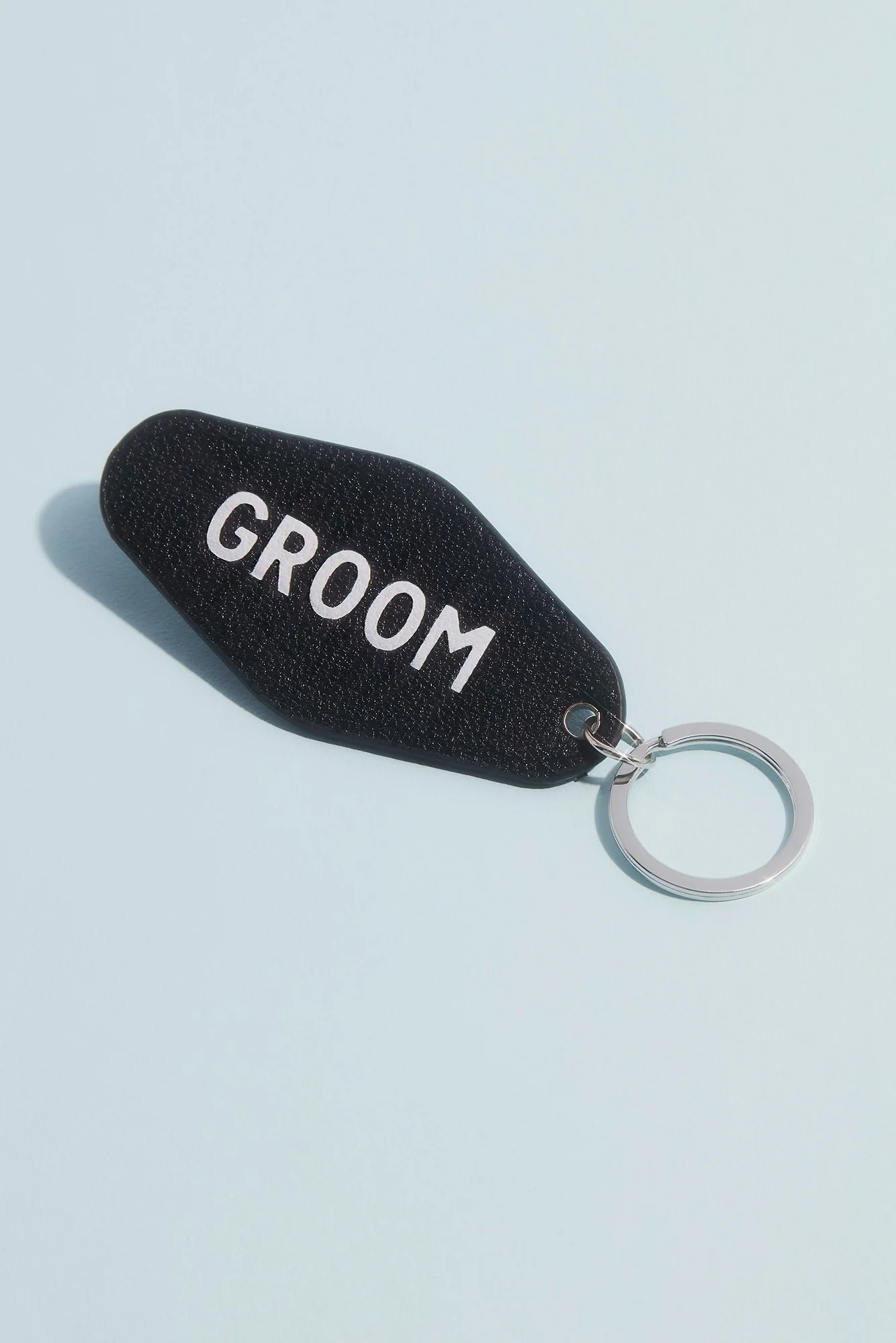 Groom Hotel Style Key Ring - Image 2