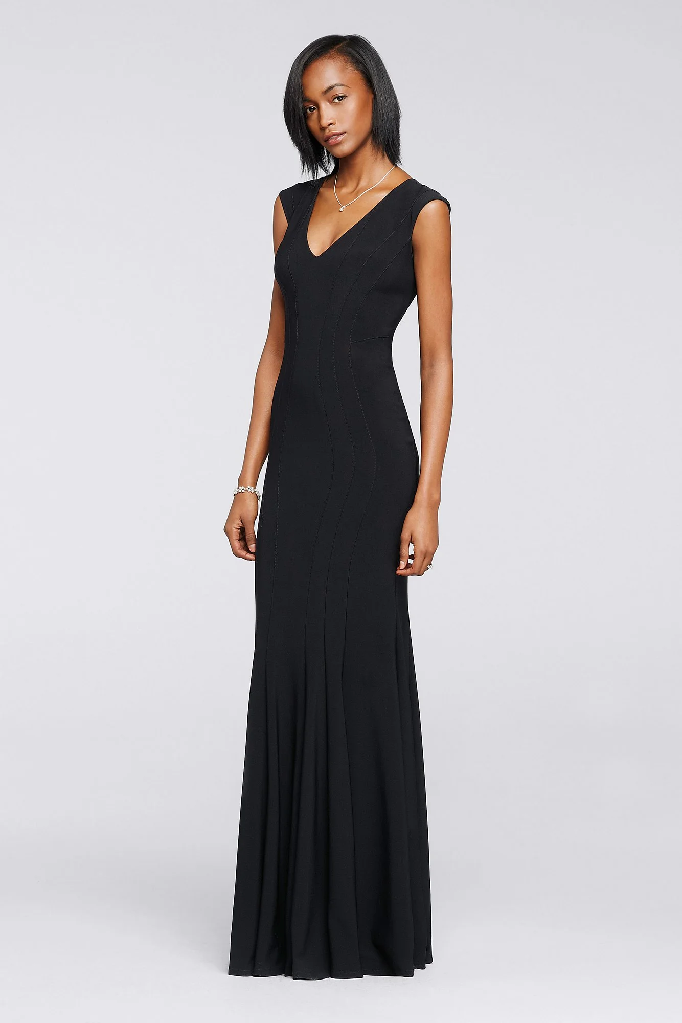 Jersey Dress with Cap Sleeves and V-Neckline - Image 2