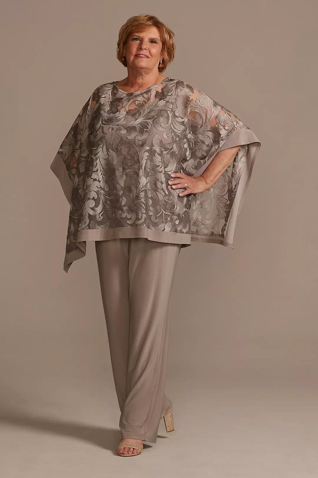 Jersey Pantsuit with Illusion Detailed Cape - Image 10