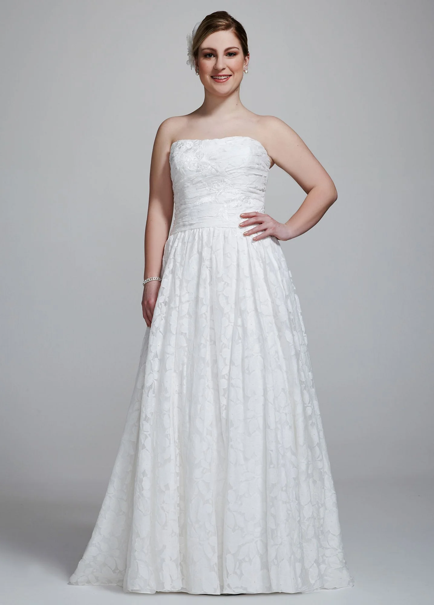 Lace Ball Gown with Intricate Embroidered Details - Image 2