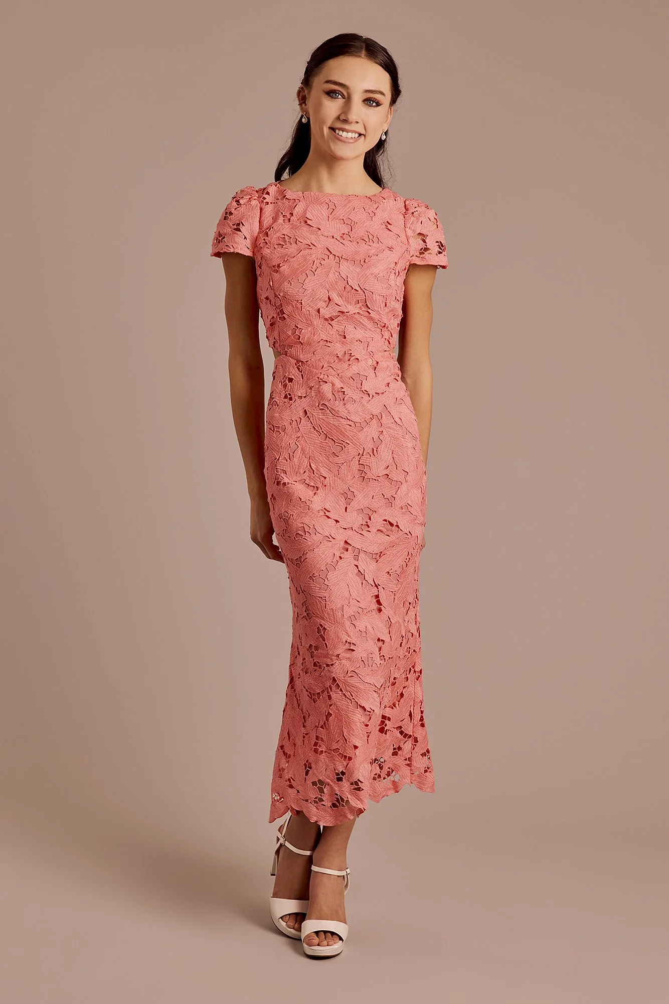 Lace Short Sleeve Sheath Dress with Side Cutouts - Image 2