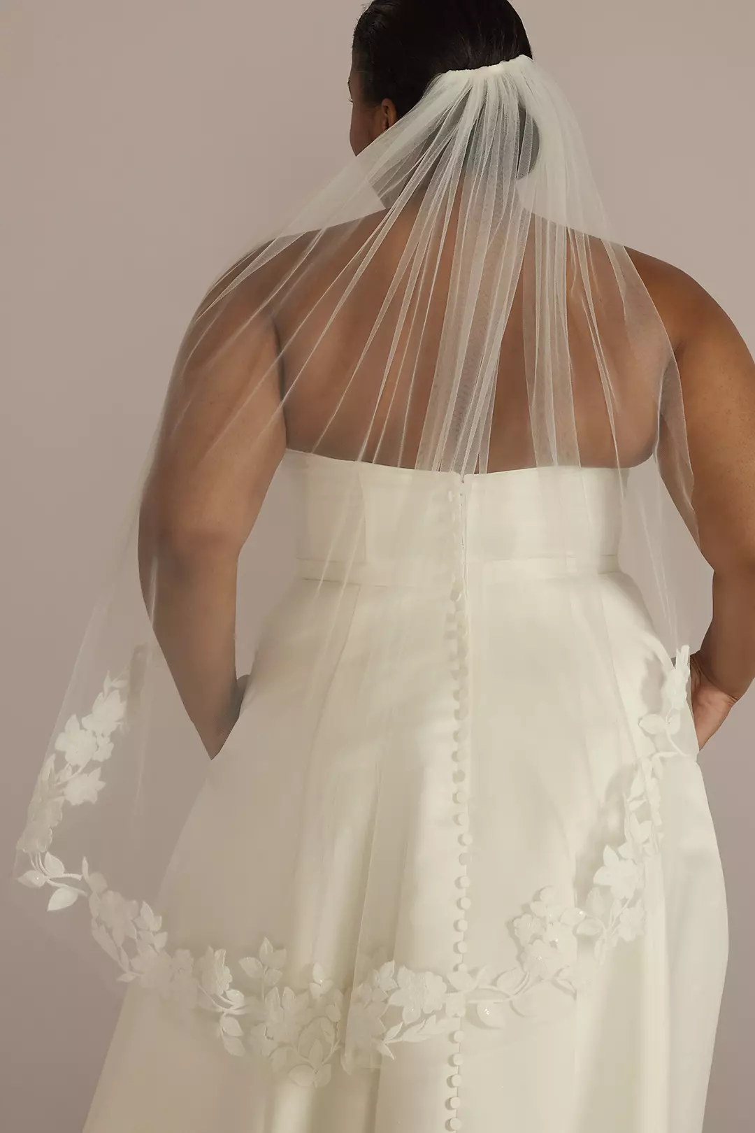 Lace-Trimmed Tulle Mid-Length Veil - Image 3