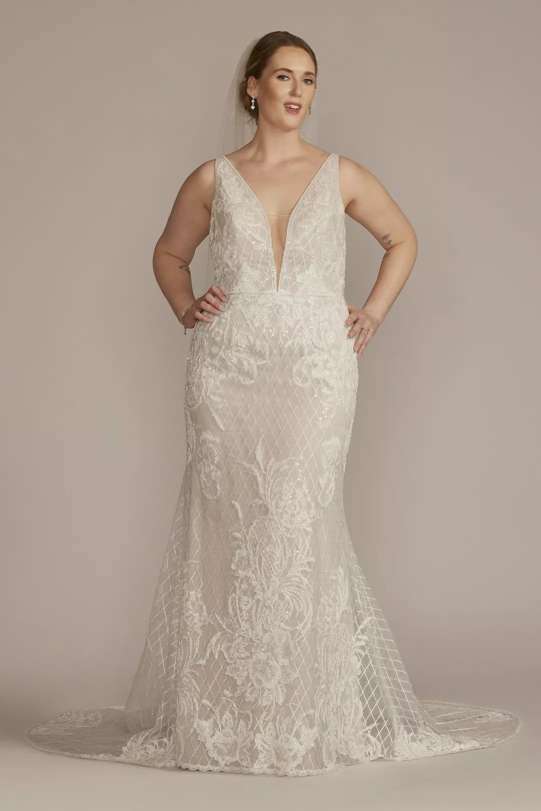 Lattice Beaded Applique Sheath Wedding Dress - Image 15