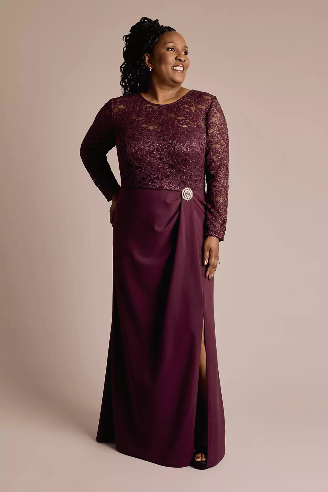 Long-Sleeve Lace and Crepe Soft A-Line Dress - Image 16