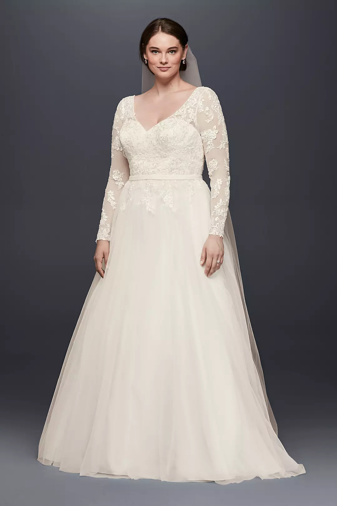 Long Sleeve Wedding Dress With Low Back