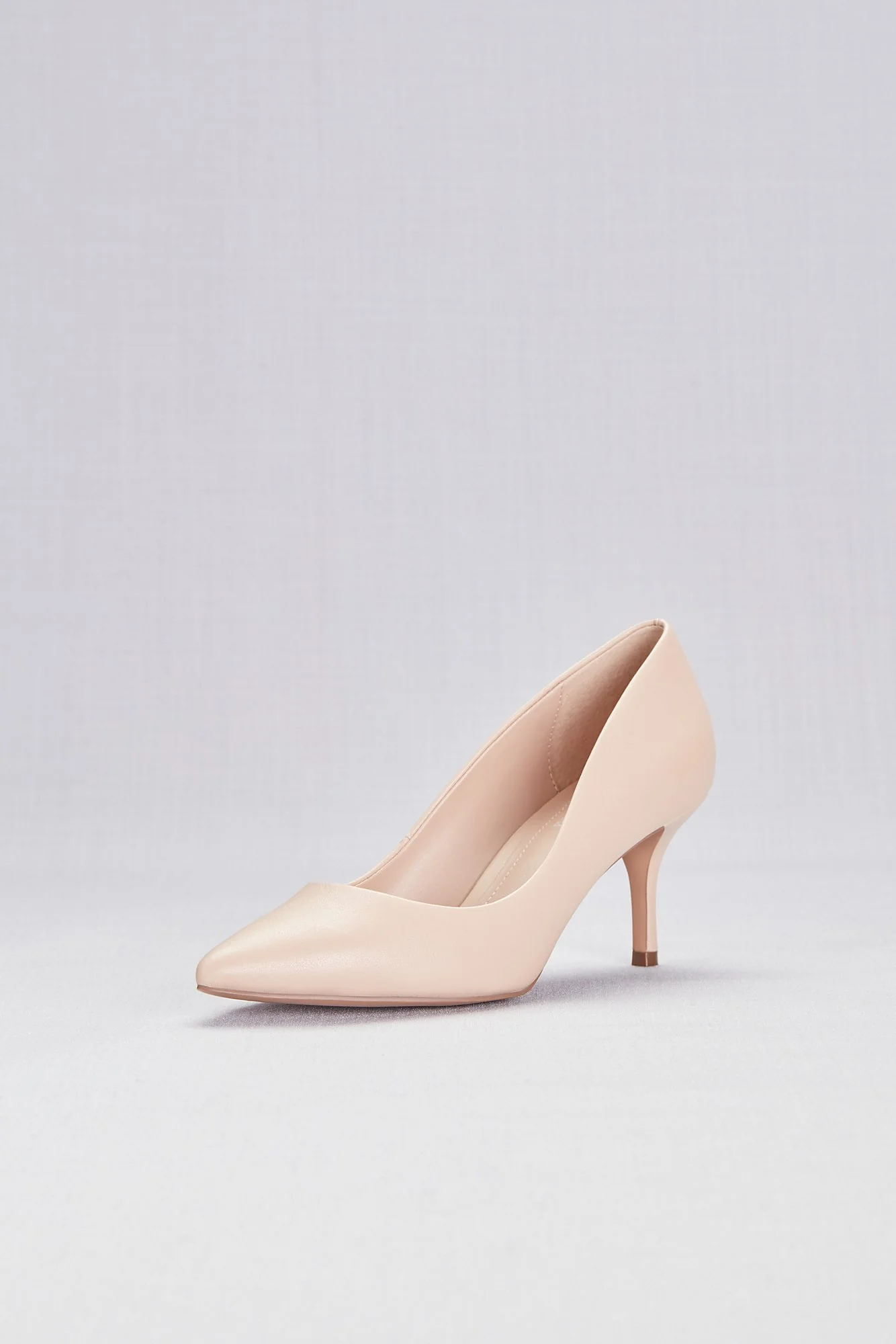 Mid-Heel Pointy Toe Pumps