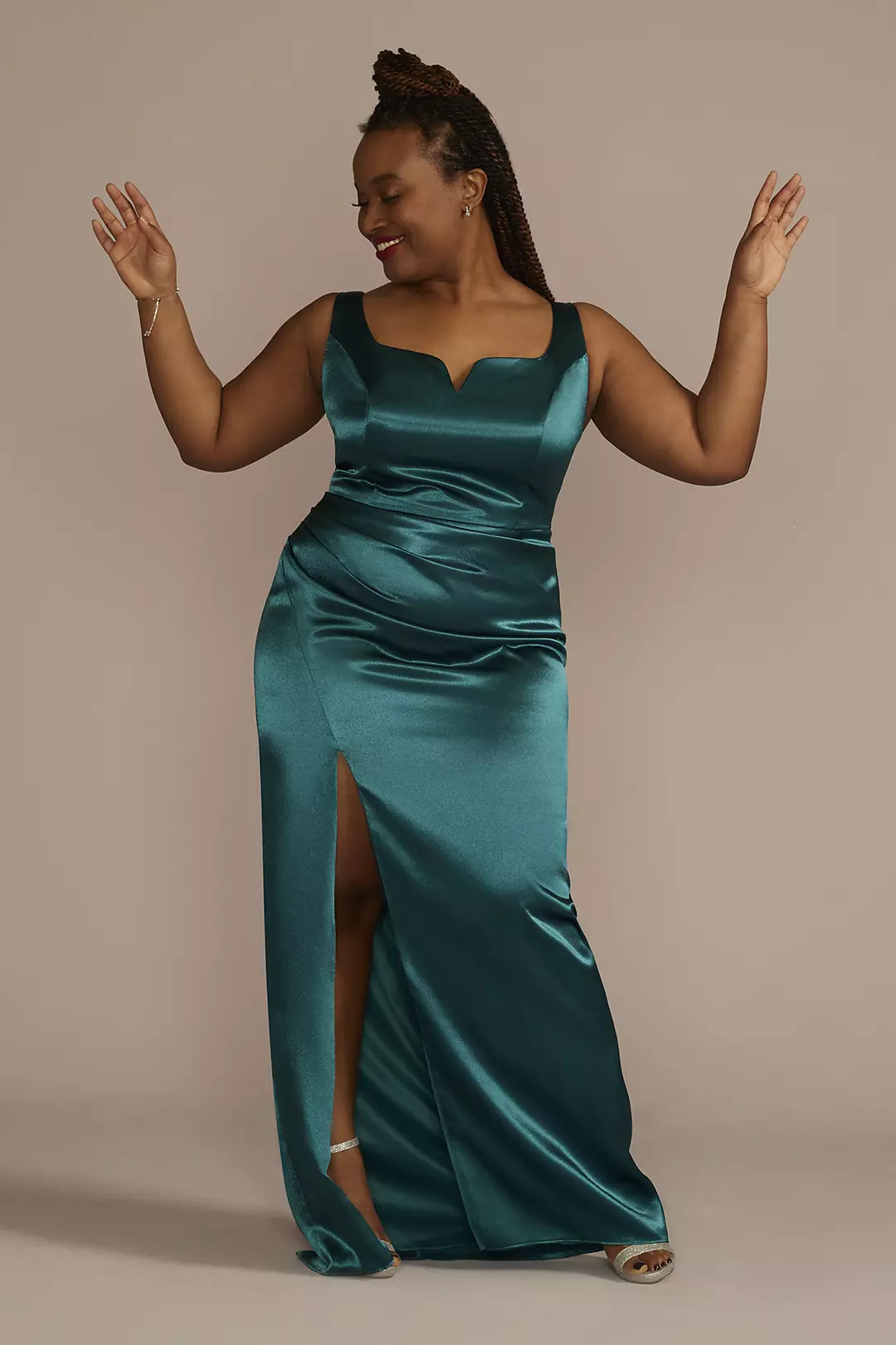 Notch Neck Textured Satin Sheath Dress with Slit - Image 5