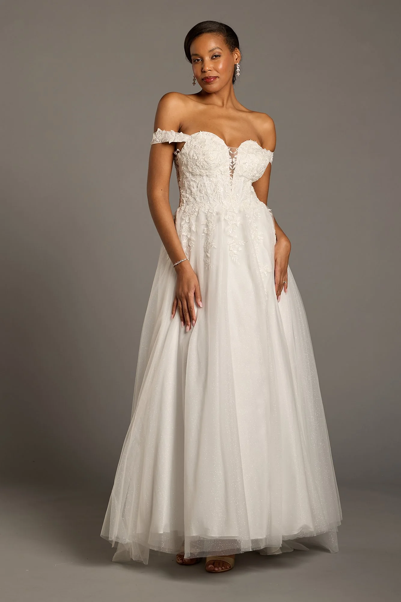 Off-the-Shoulder Tulle Appliqued Ball Gown - Image 4