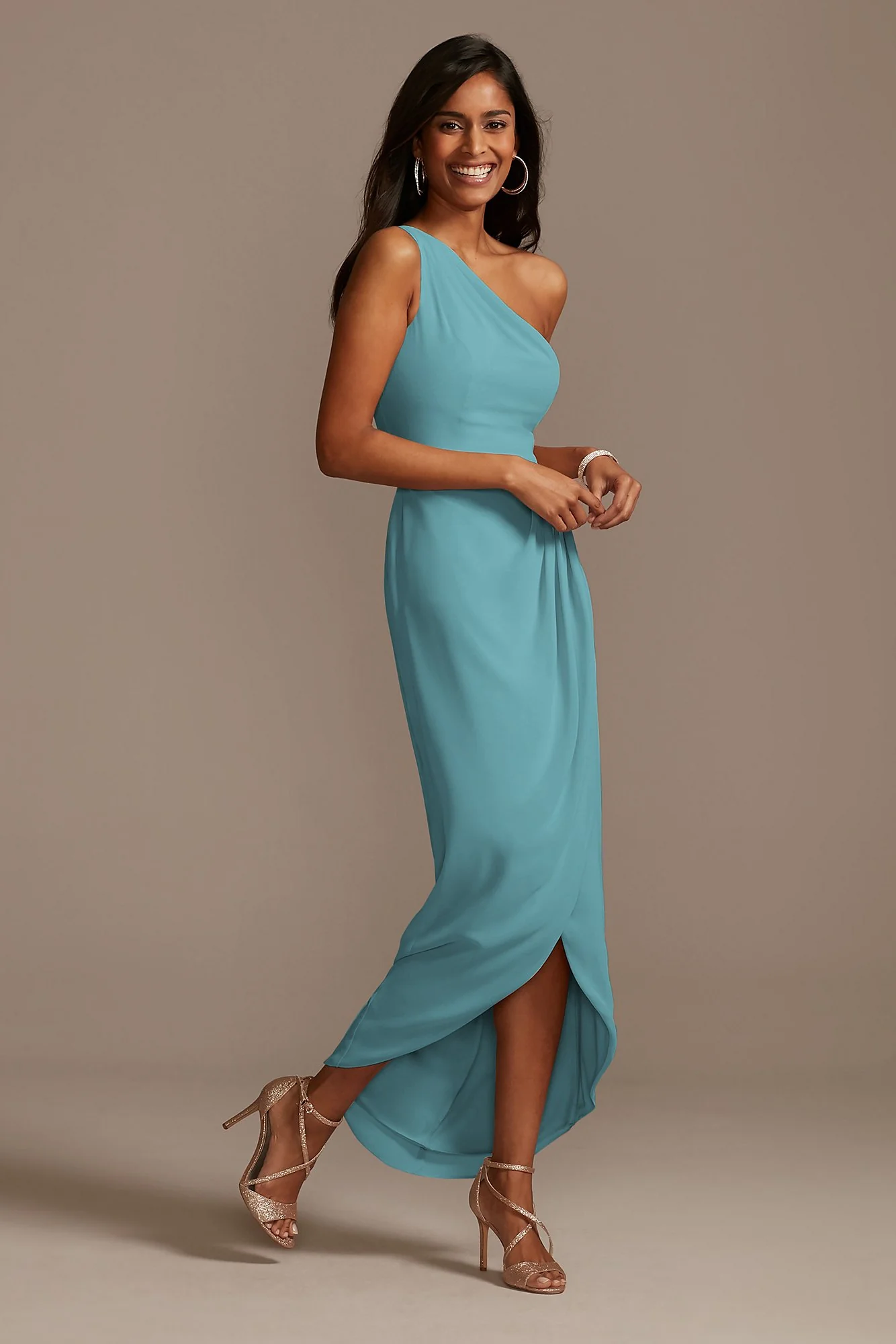 One Shoulder Chiffon Tulip Hem Bridesmaid Dress - Image 4