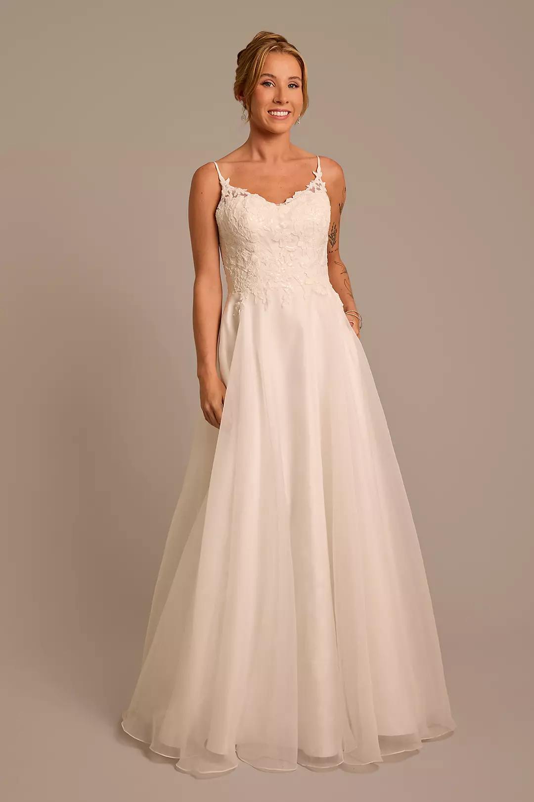Organza A-Line Wedding Dress with Lace Appliques - Image 6