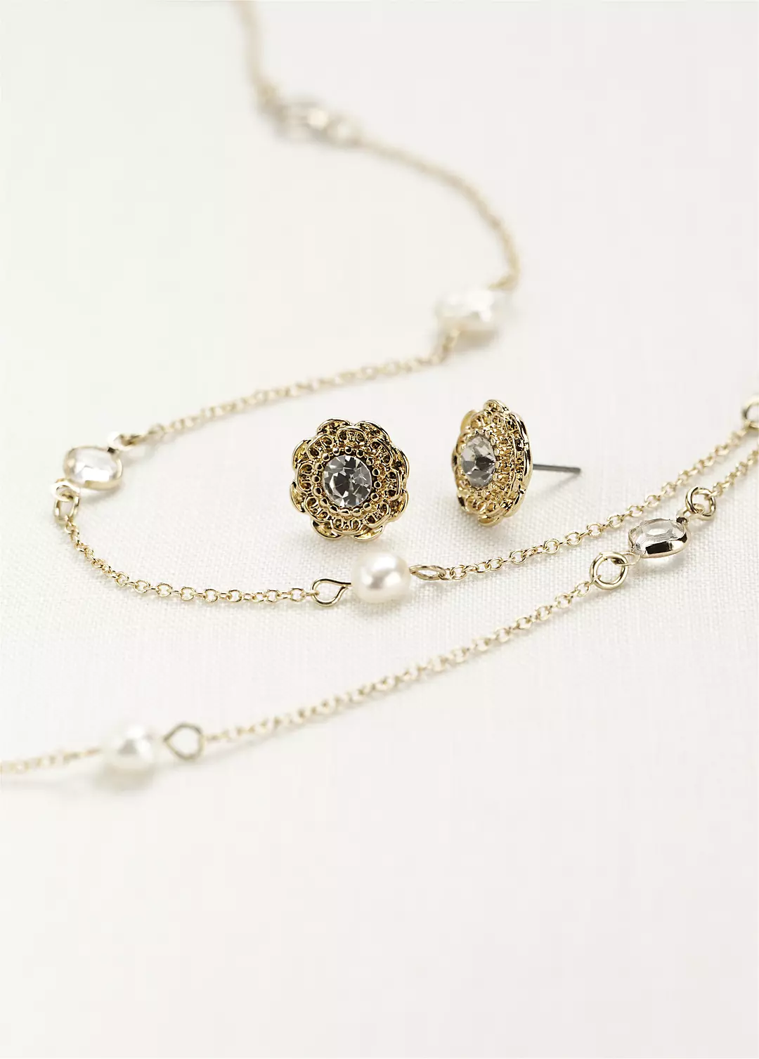 Pearl and Crystal Chain Necklace Set. - Image 2