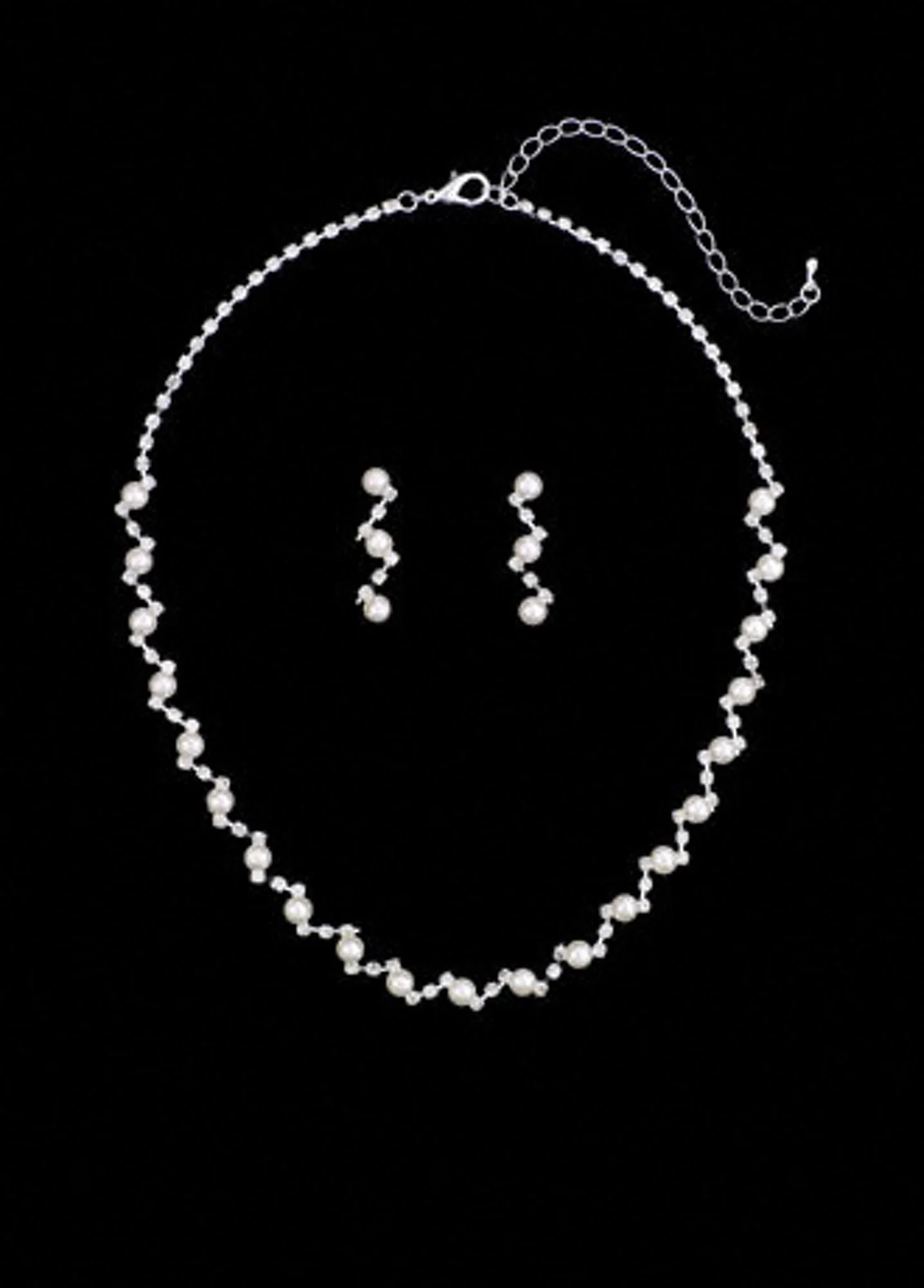 Pearl Zig Zag Necklace and Earring Set.