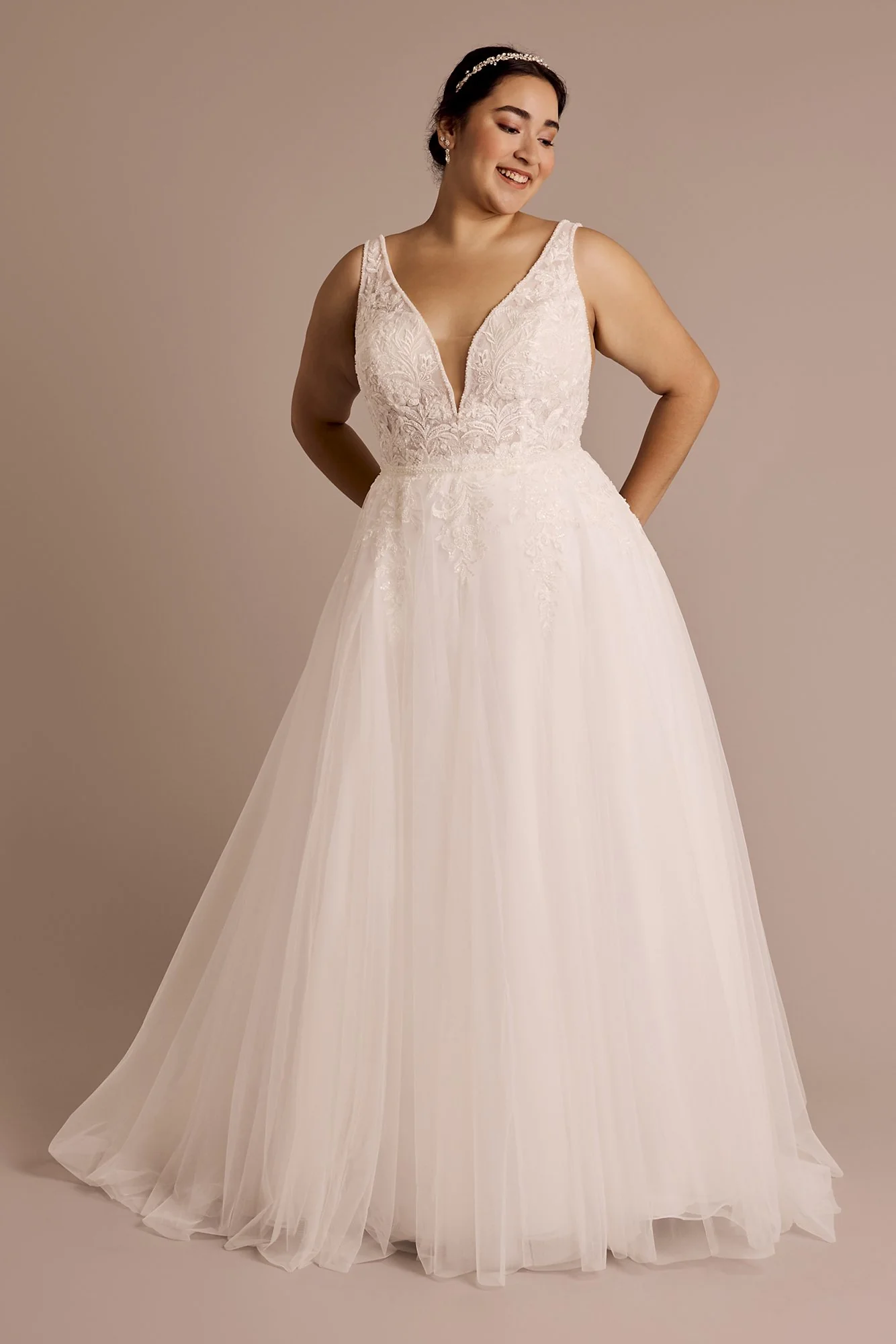 Plunging Neckline Lace and Tulle Ball Gown - Image 2