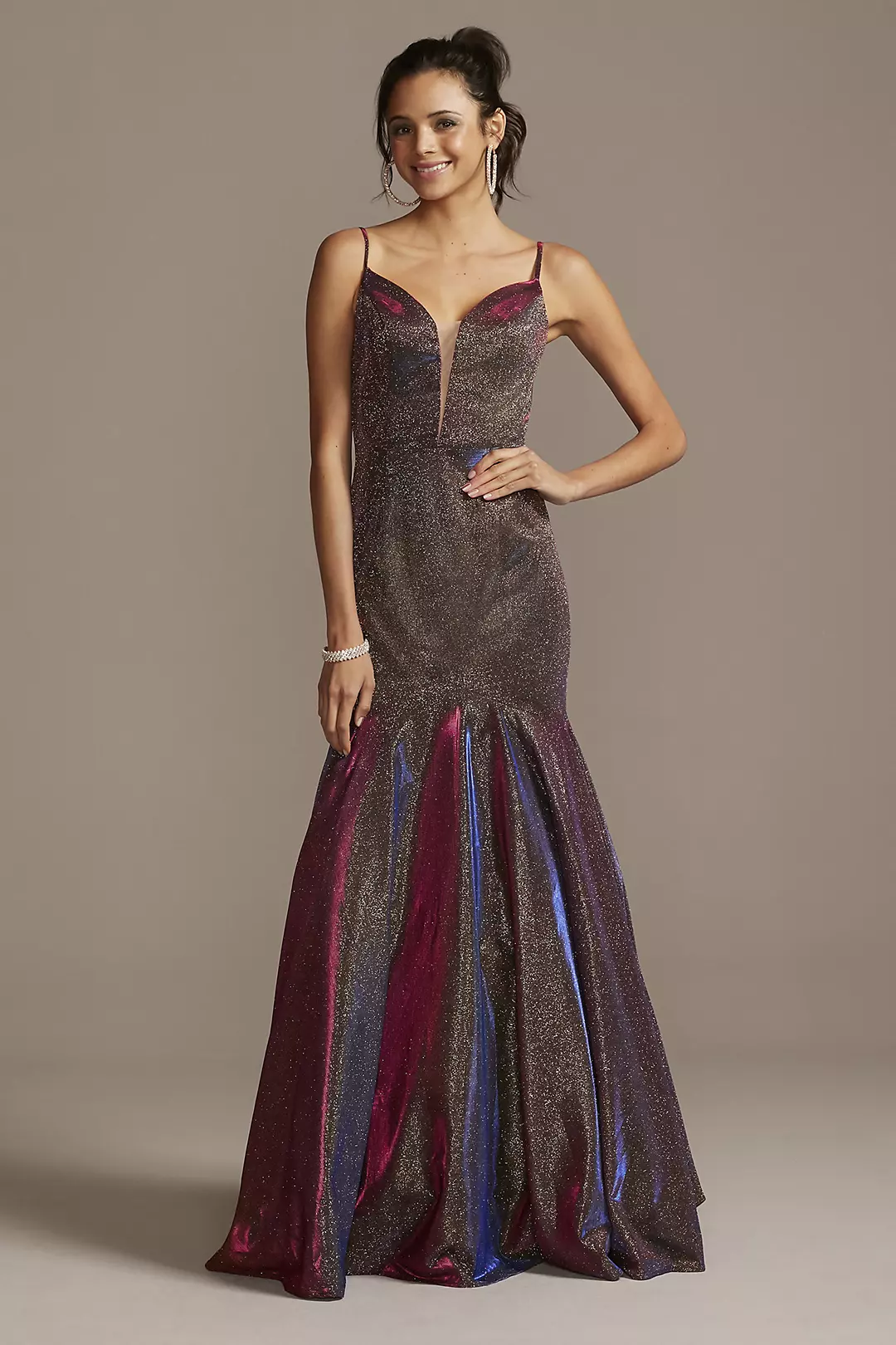 Plunging-V Iridescent Metallic Trumpet Dress - Image 19