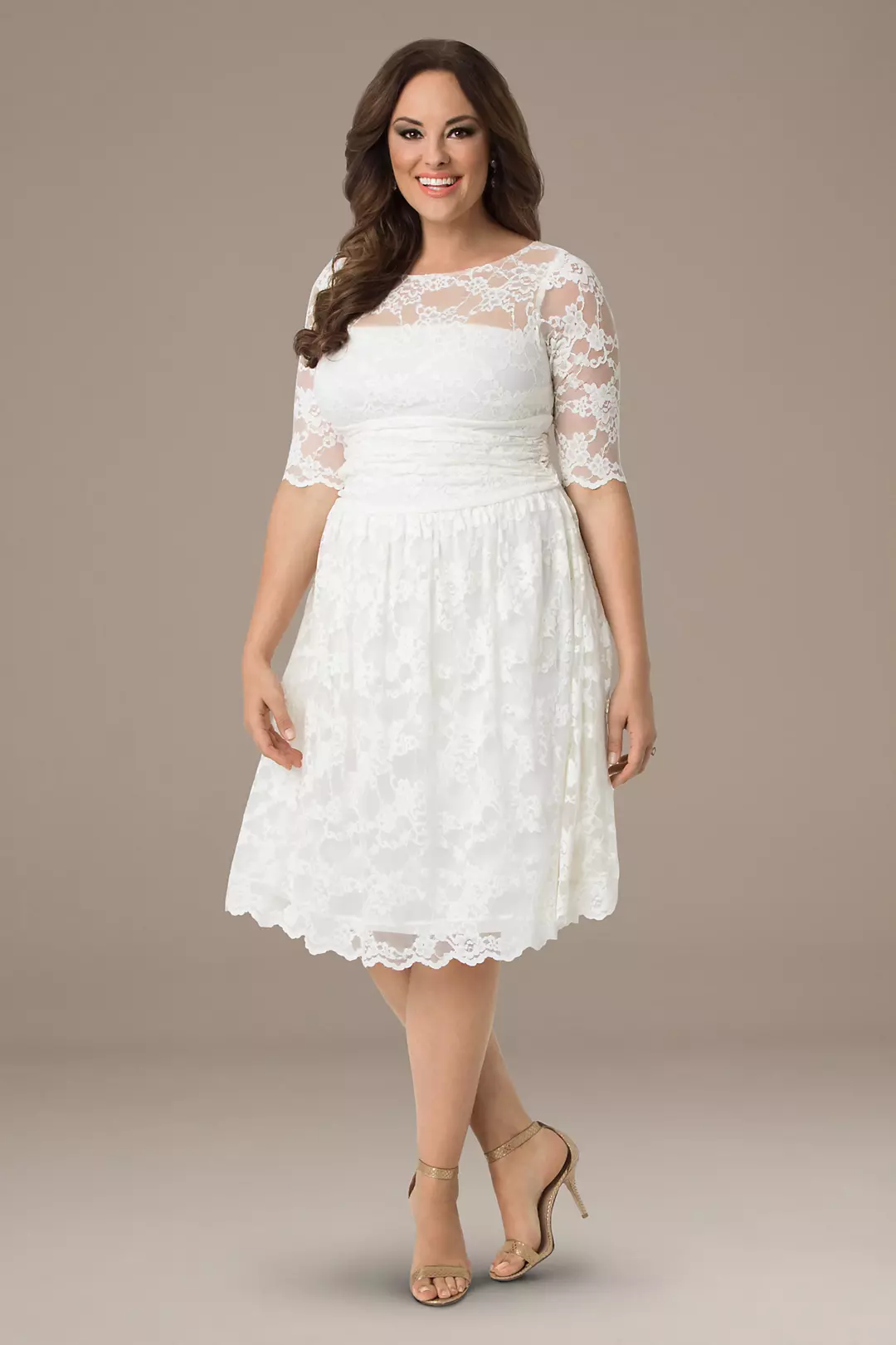 Plus Size Aurora Lace Short Wedding Dress - Image 2