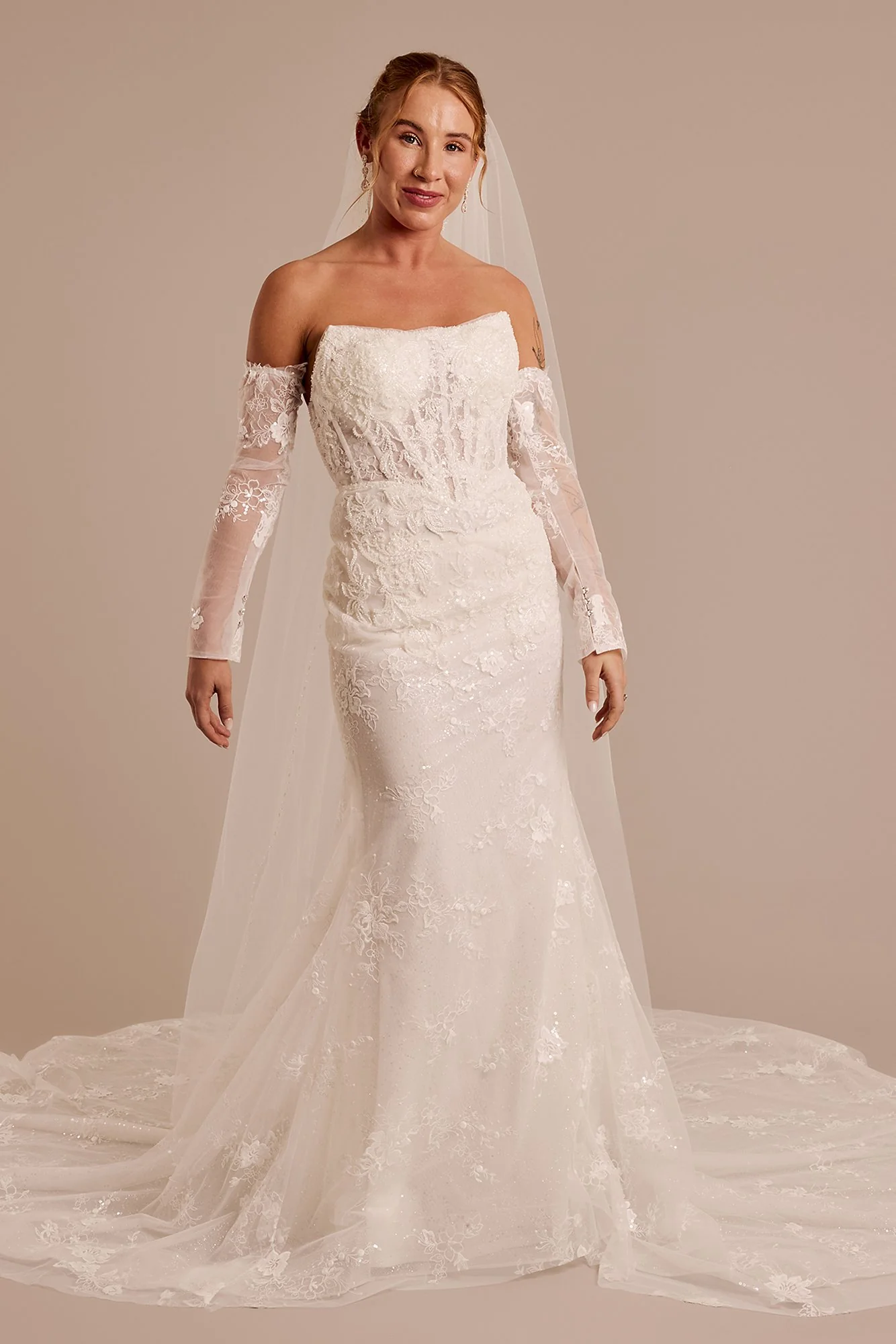 Removable Sleeve Appliqued Mermaid Wedding Dress
