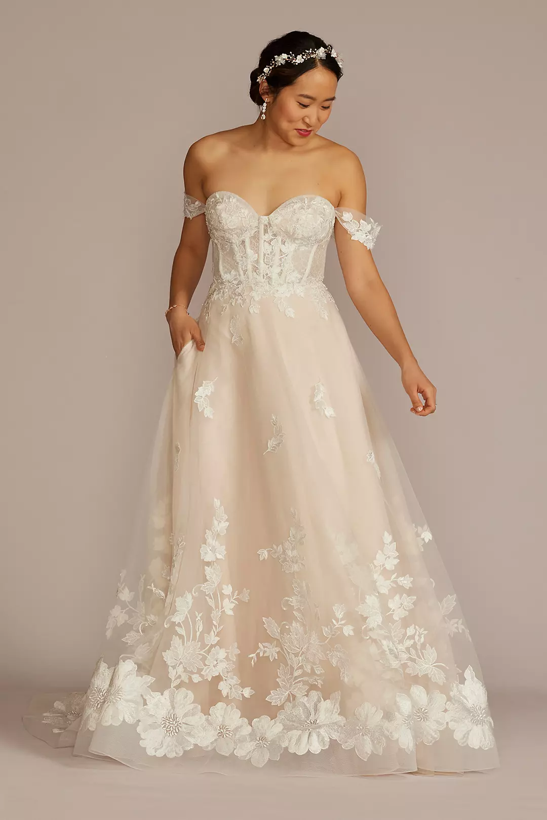 Removable Sleeve Corset Wedding Dress - Image 4