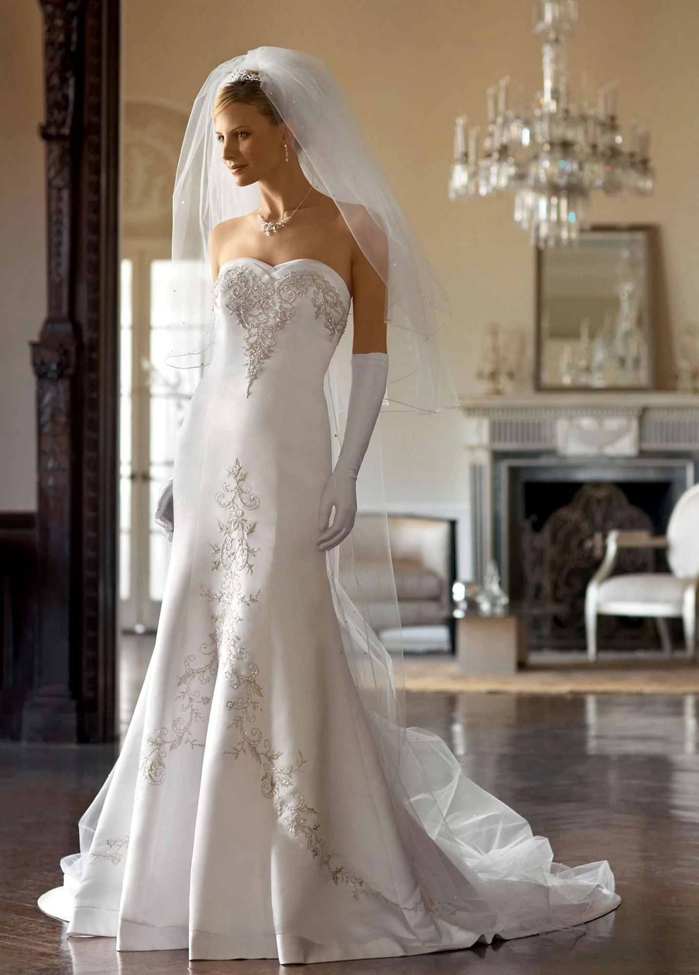 Satin Mermaid Gown with Sweetheart Neckline - Image 2