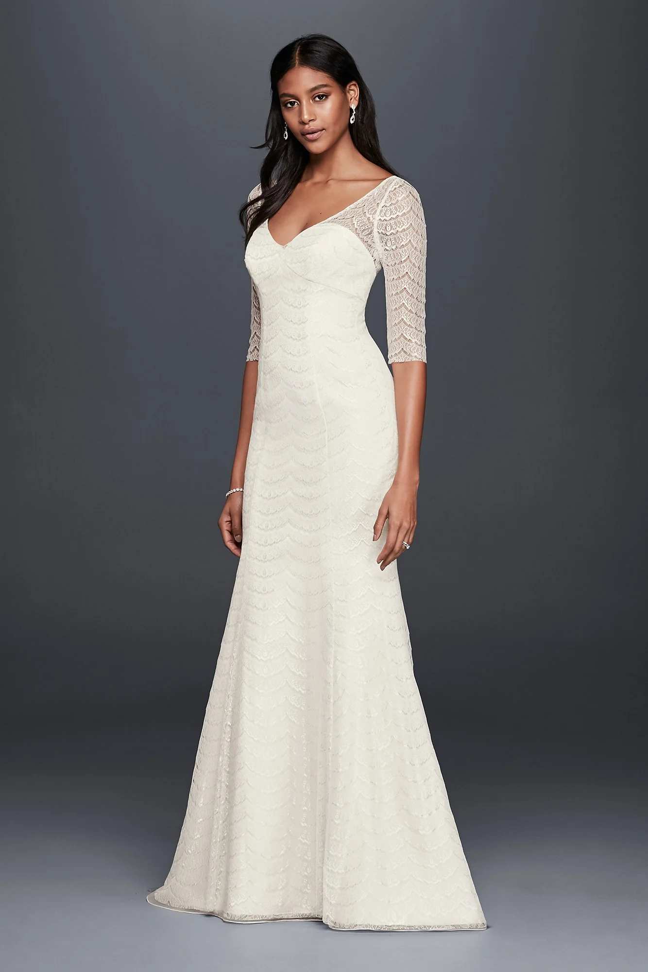 Scalloped Lace 3/4 Sleeve Mermaid Wedding Dress