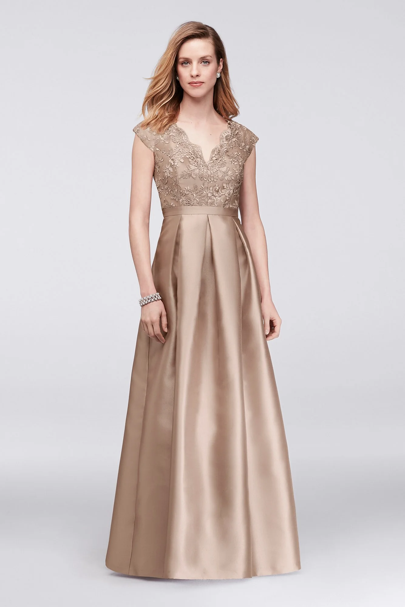 Scalloped Lace and Mikado V-Neck Ball Gown - Image 2