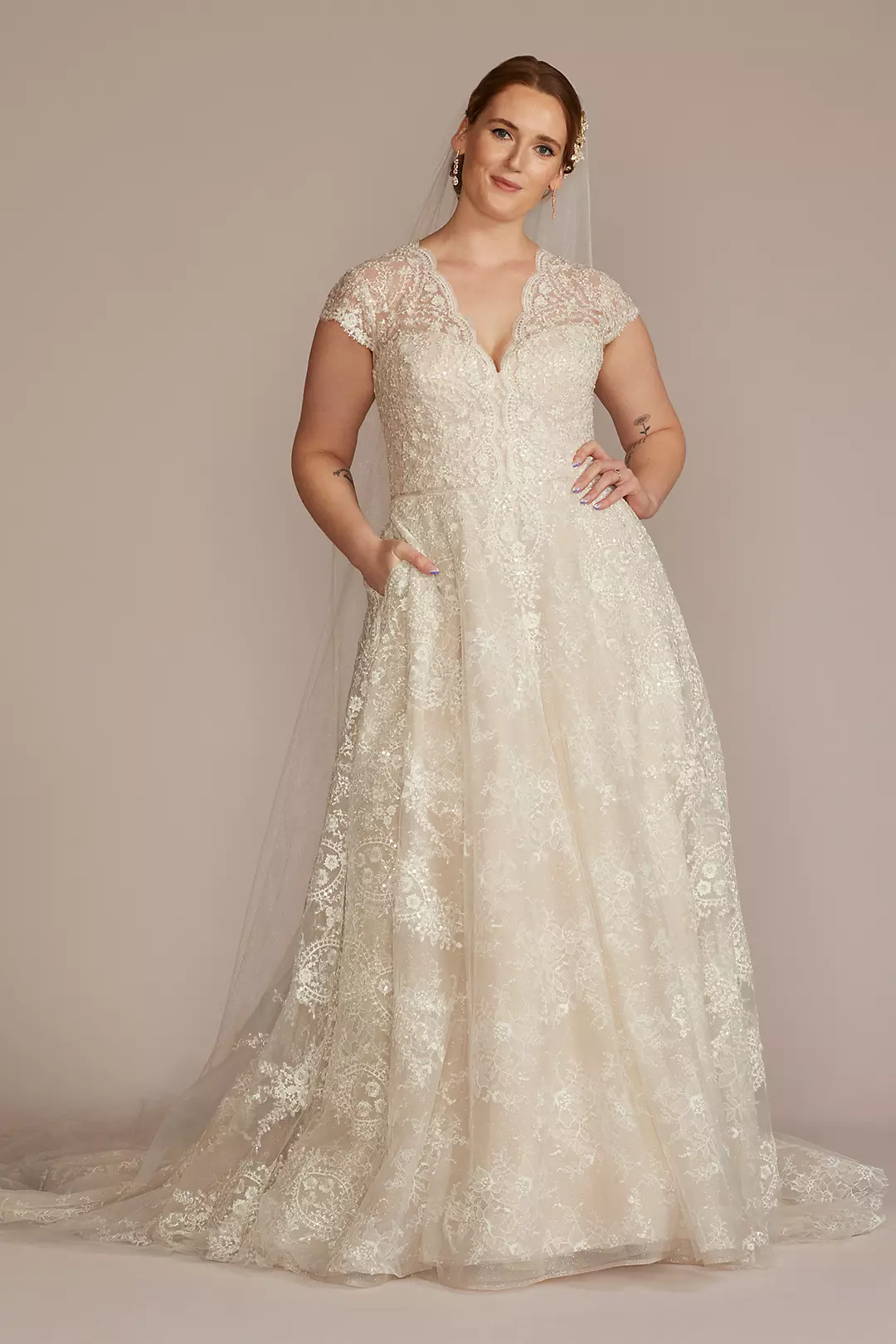 Scalloped Lace Cap Sleeve Ball Gown Wedding Dress - Image 9