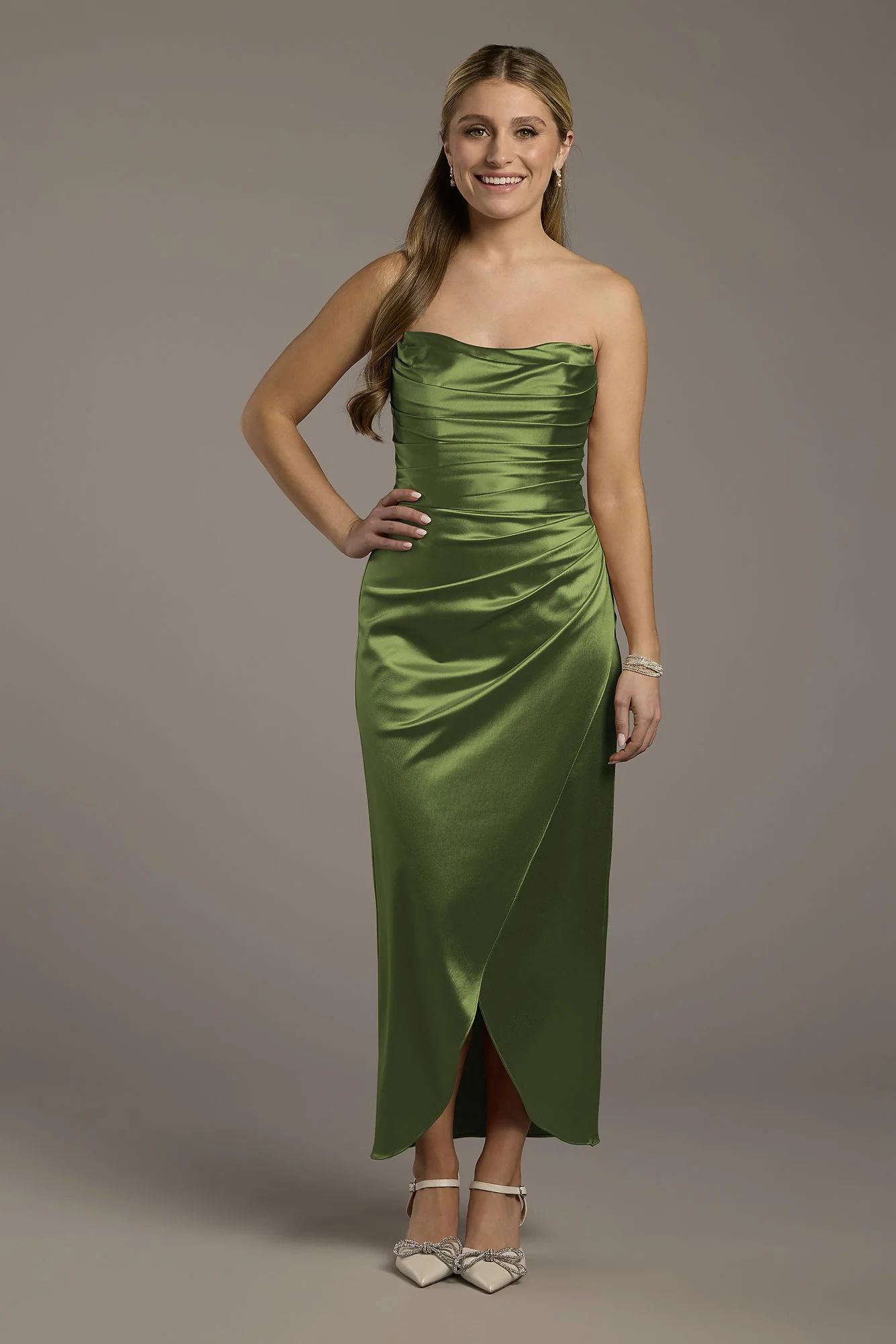 Sculpting Satin Sculpted Neckline Midi Dress - Image 4
