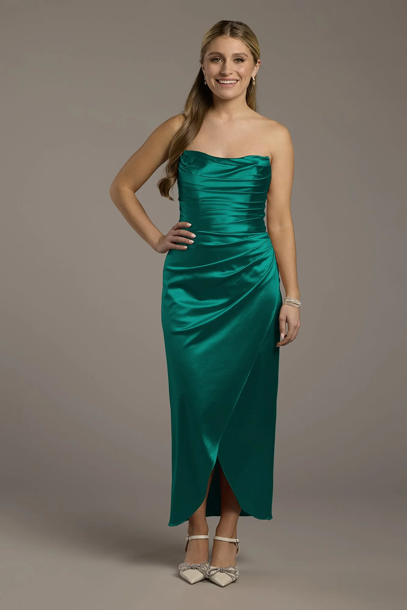 Sculpting Satin Sculpted Neckline Midi Dress - Image 7