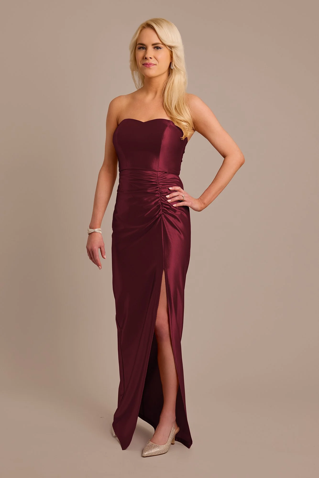 Sculpting Satin Sweetheart Ruched Dress - Image 20