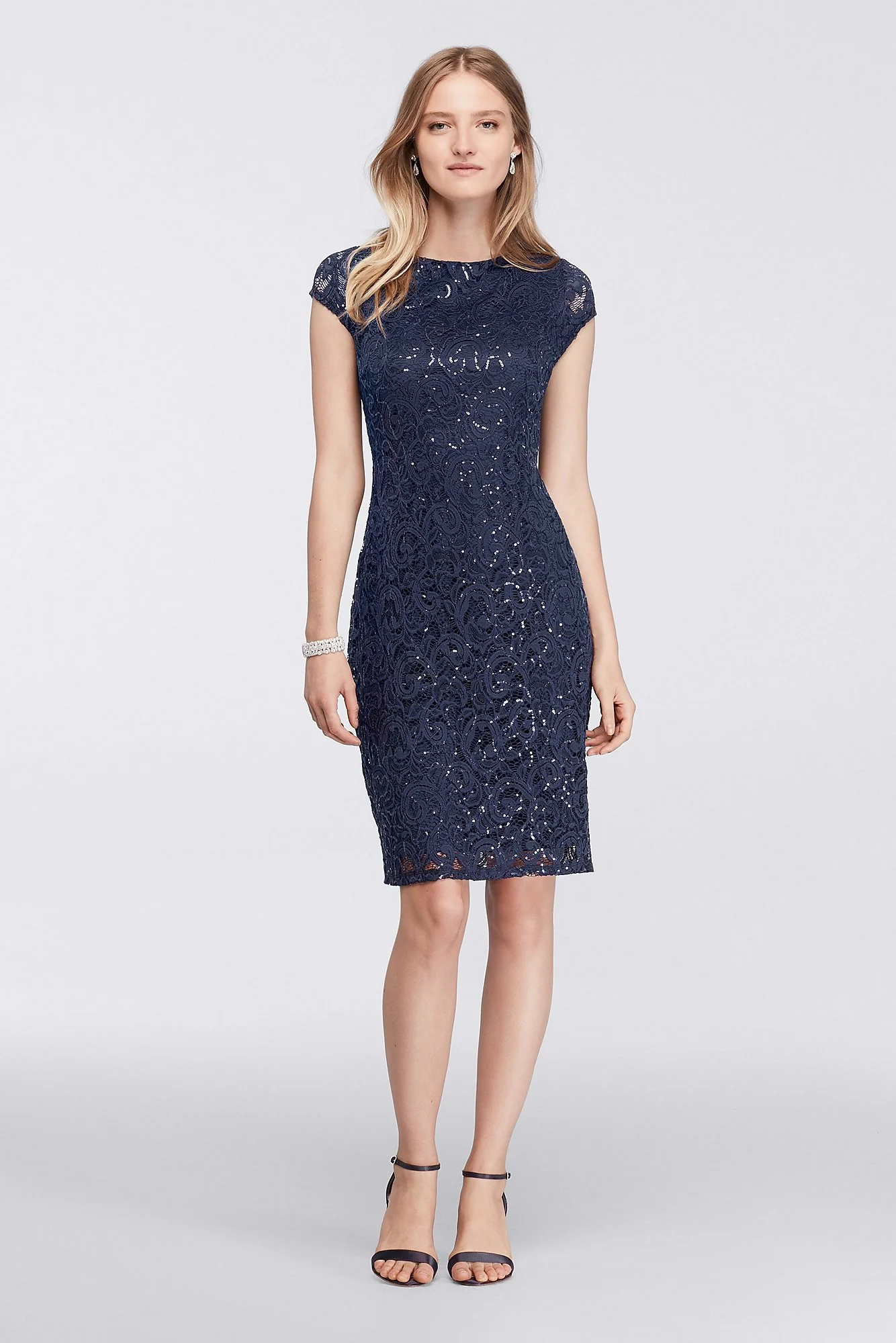 Sequined Cap Sleeve Short Lace Dress - Image 4