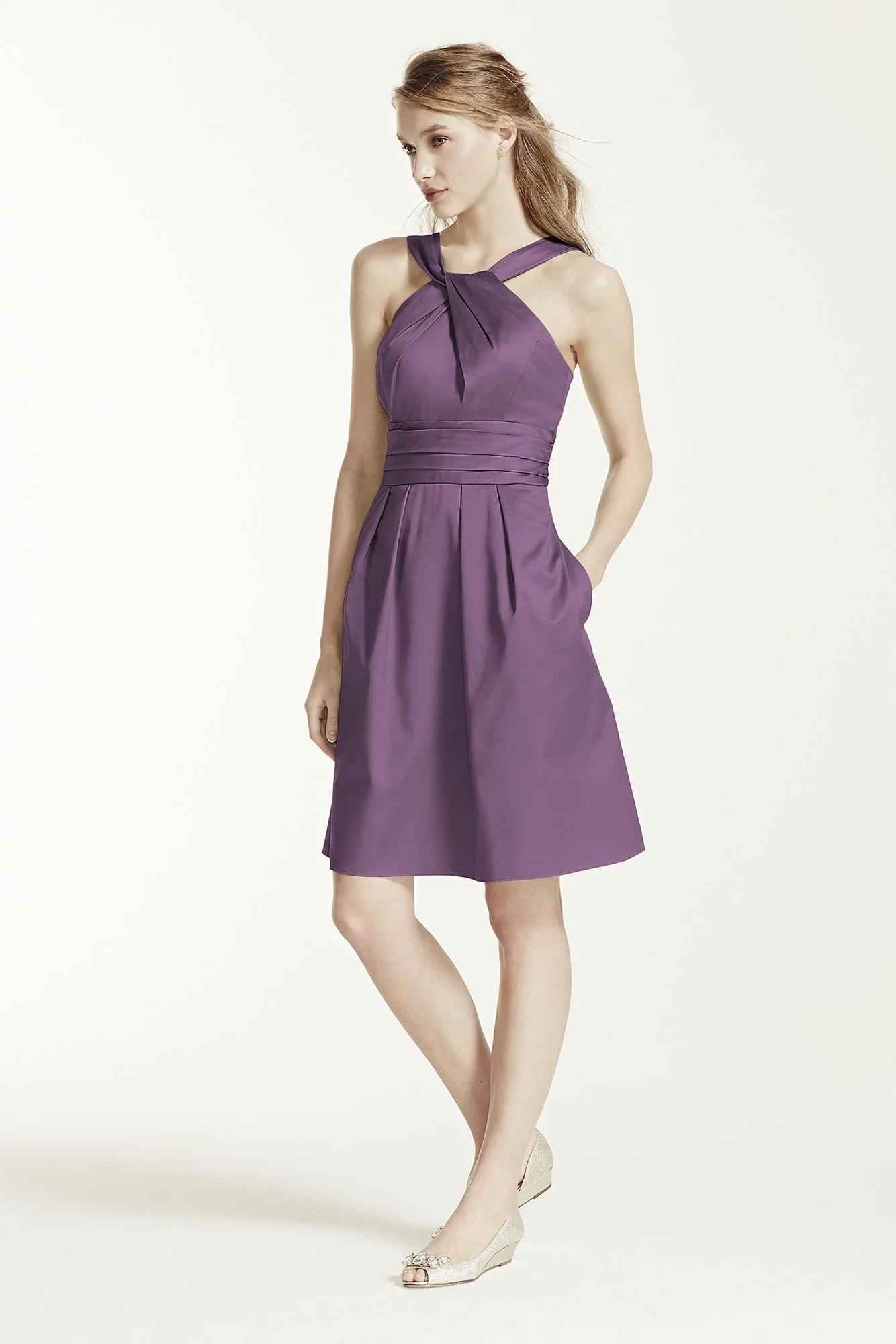 Short Cotton Dress with Y-Neck and Skirt Pleating - Image 2
