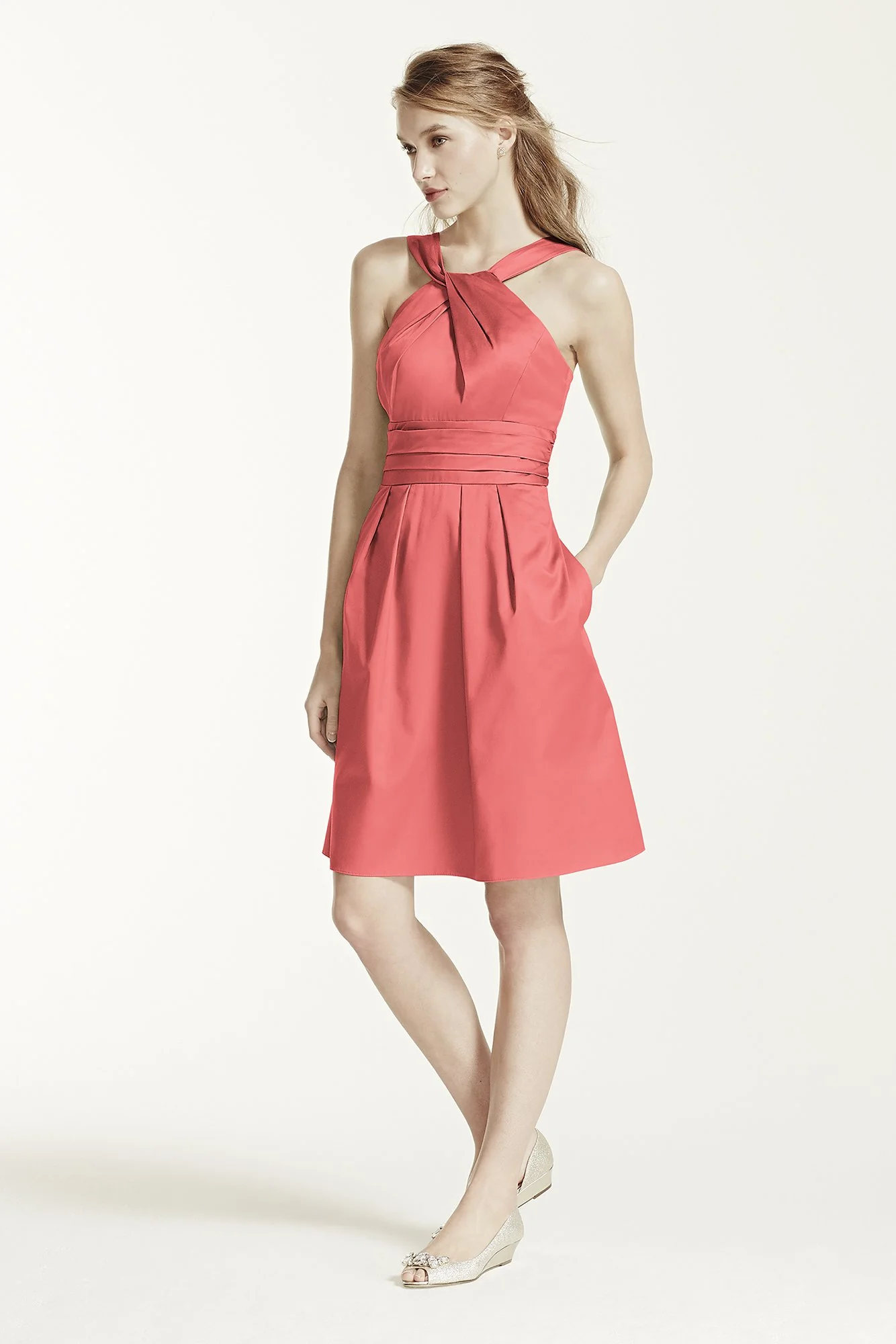 Short Cotton Dress with Y-Neck and Skirt Pleating - Image 21