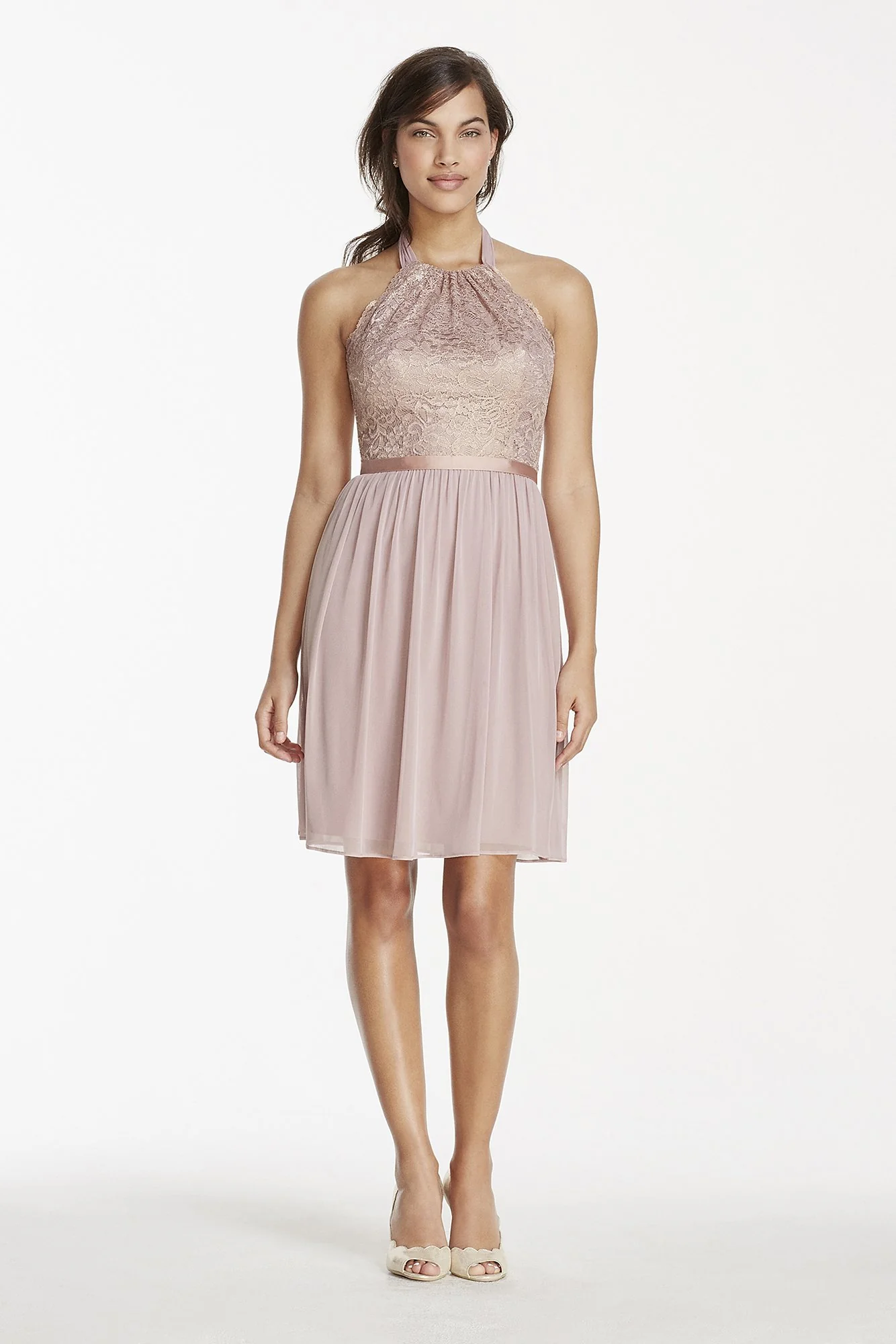Short Lace Mesh Dress with Halter Neckline - Image 26