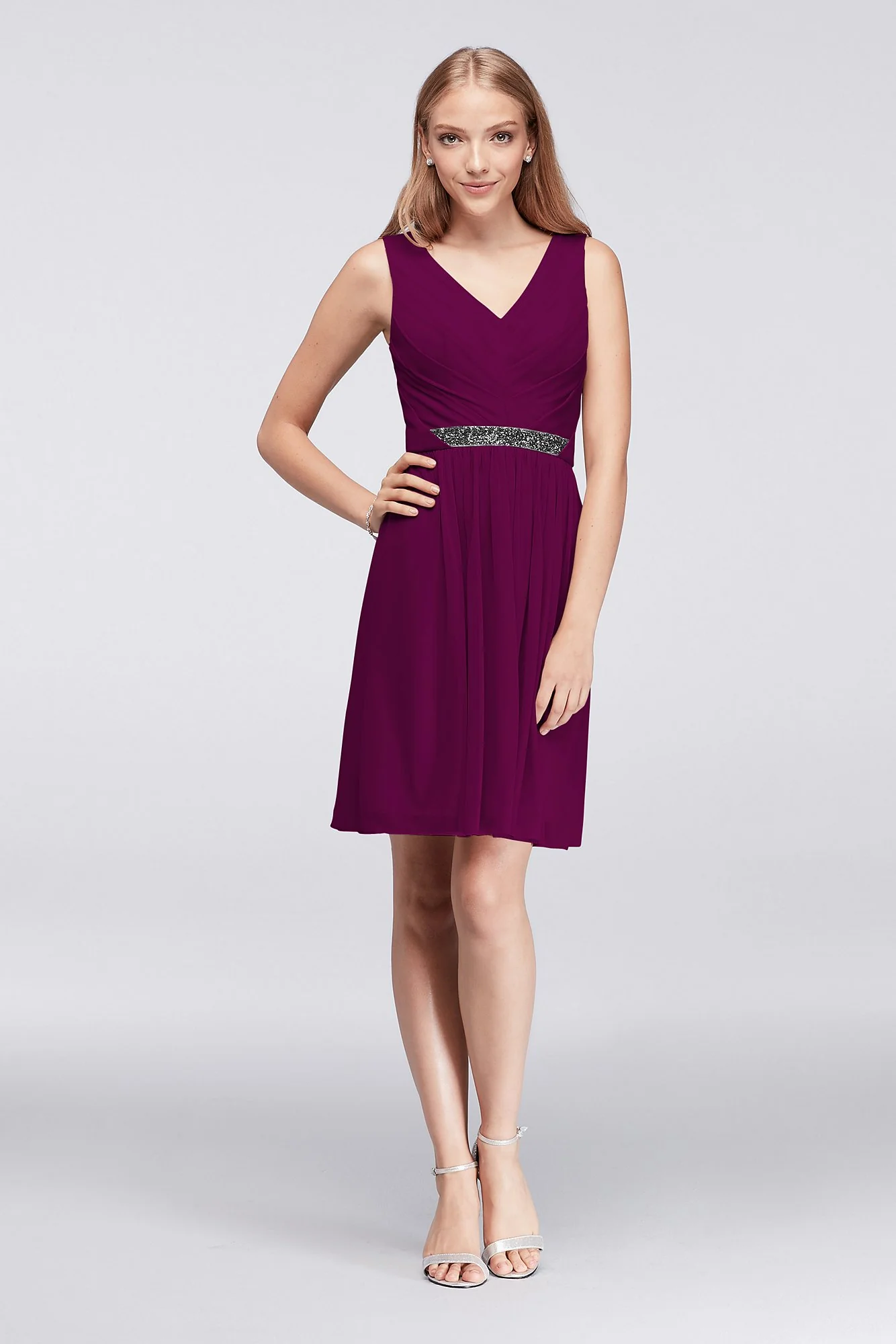 Short Mesh Dress with V-Neck and Beaded Waistband - Image 21